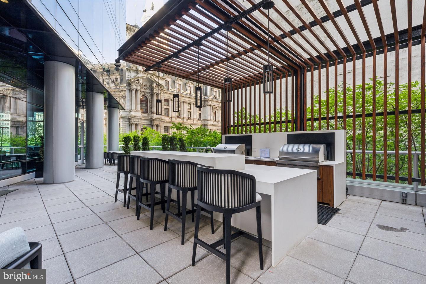 CENTER CITY - Residential