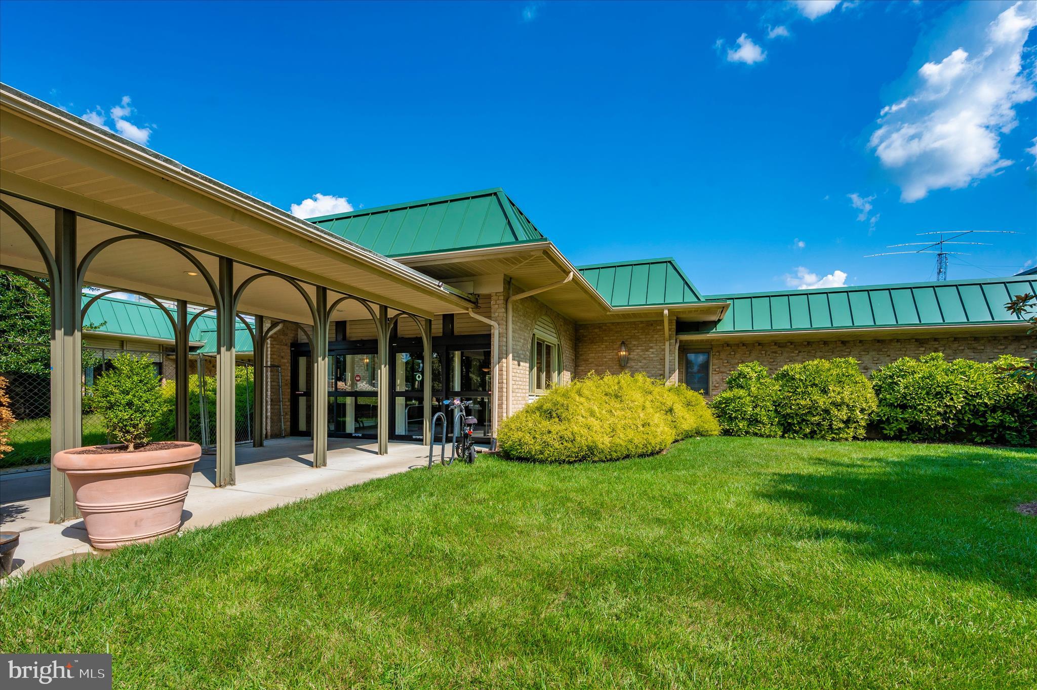 MONTGOMERY MUTUAL COOP - Residential
