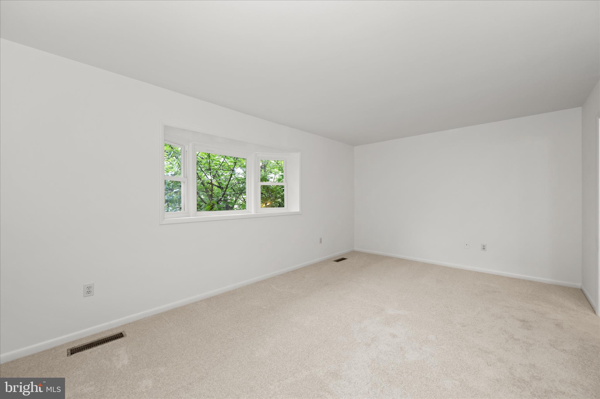 MONTGOMERY MUTUAL COOP - Residential