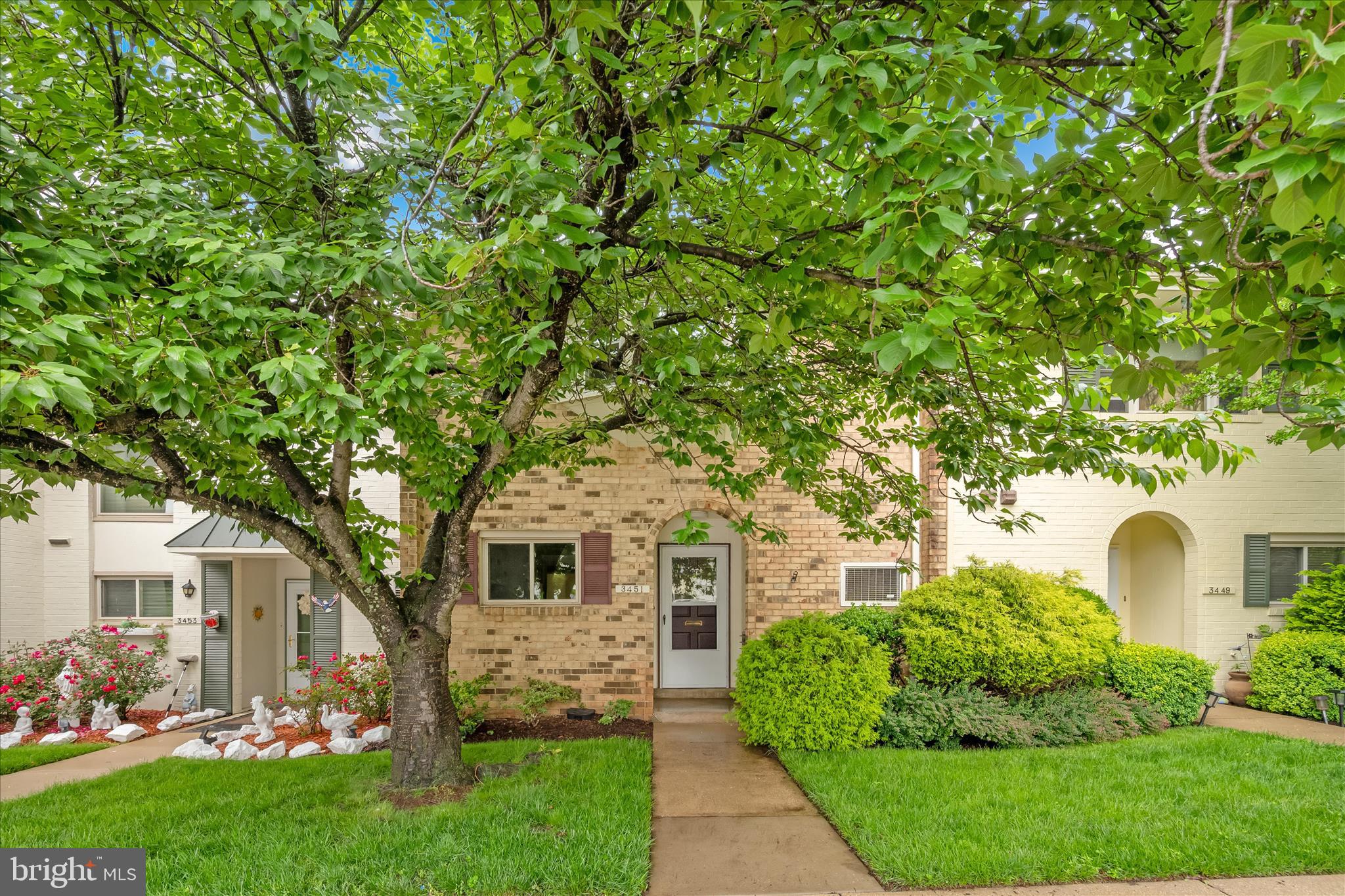 MONTGOMERY MUTUAL COOP - Residential