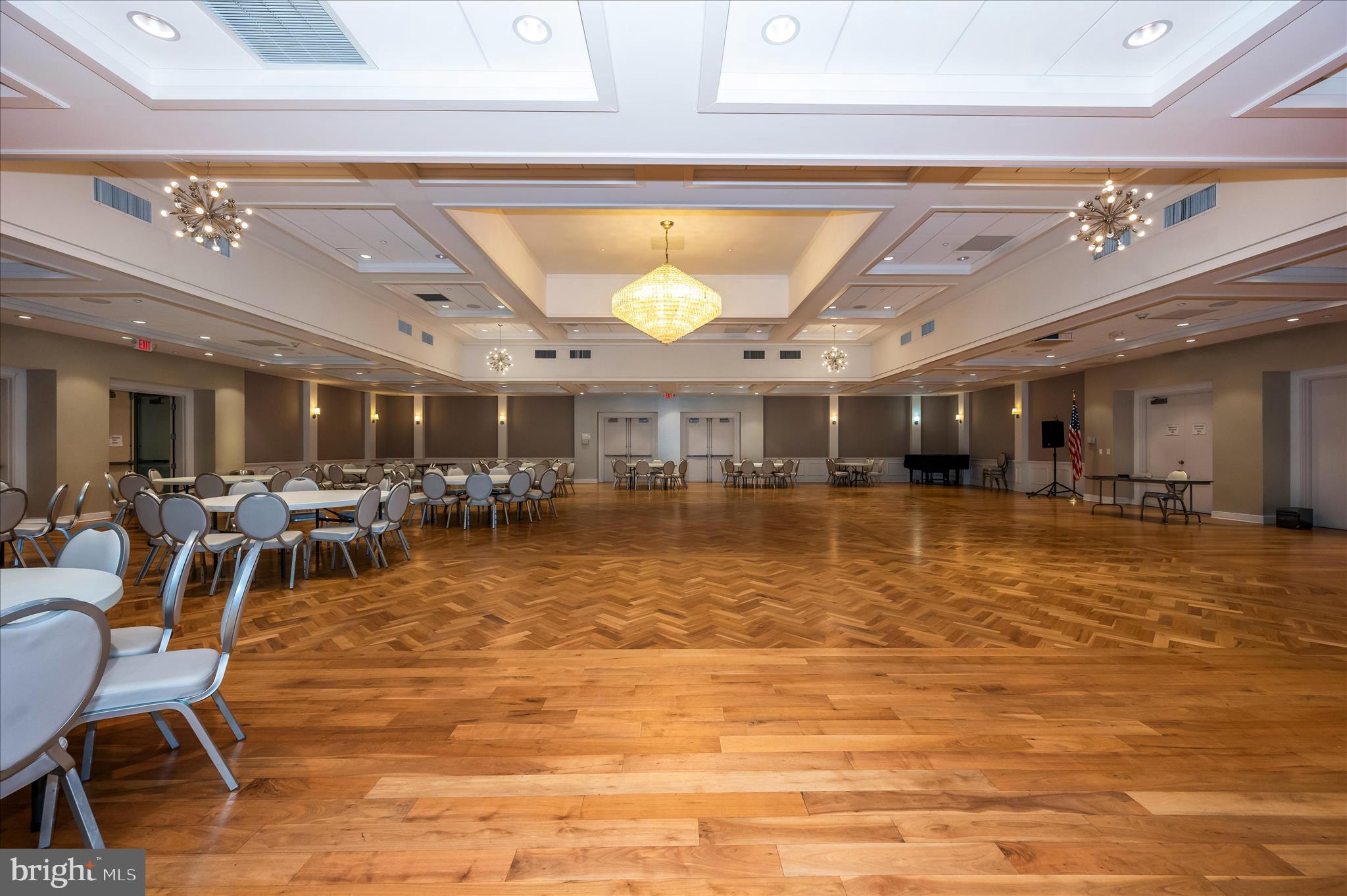 MONTGOMERY MUTUAL COOP - Residential