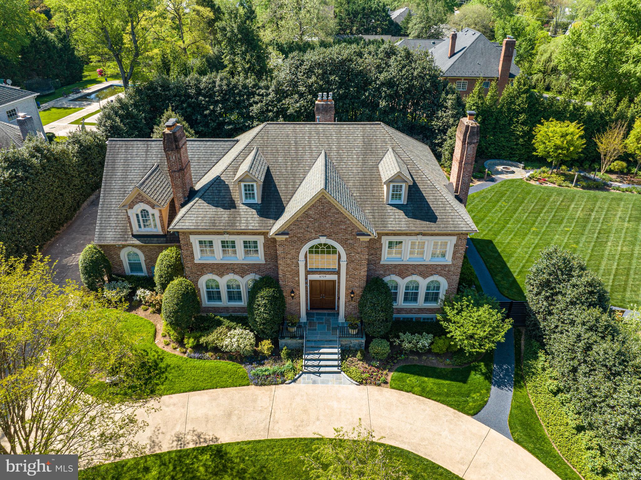 LANGLEY FOREST - Residential