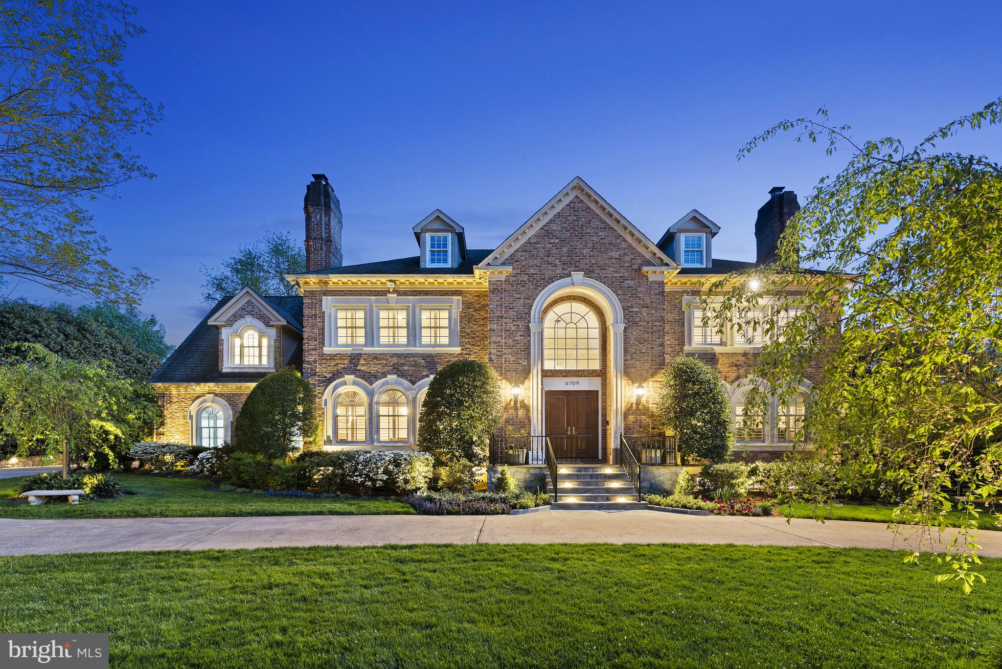 LANGLEY FOREST - Residential