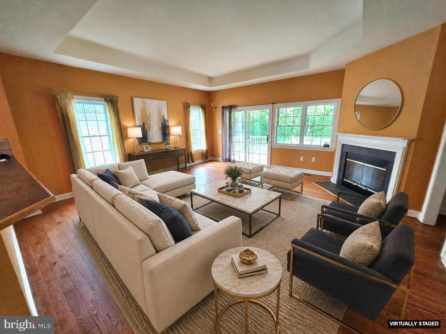 FOX RUN PRESERVE - Residential