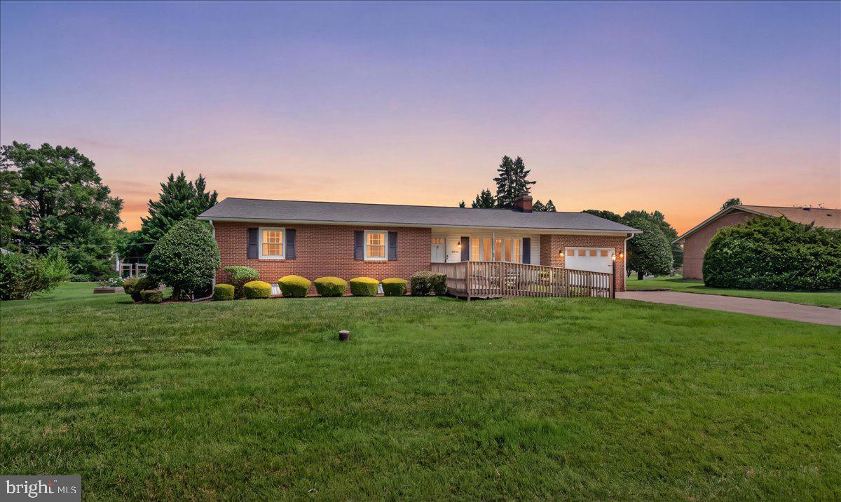 CLOVER HILL - Residential