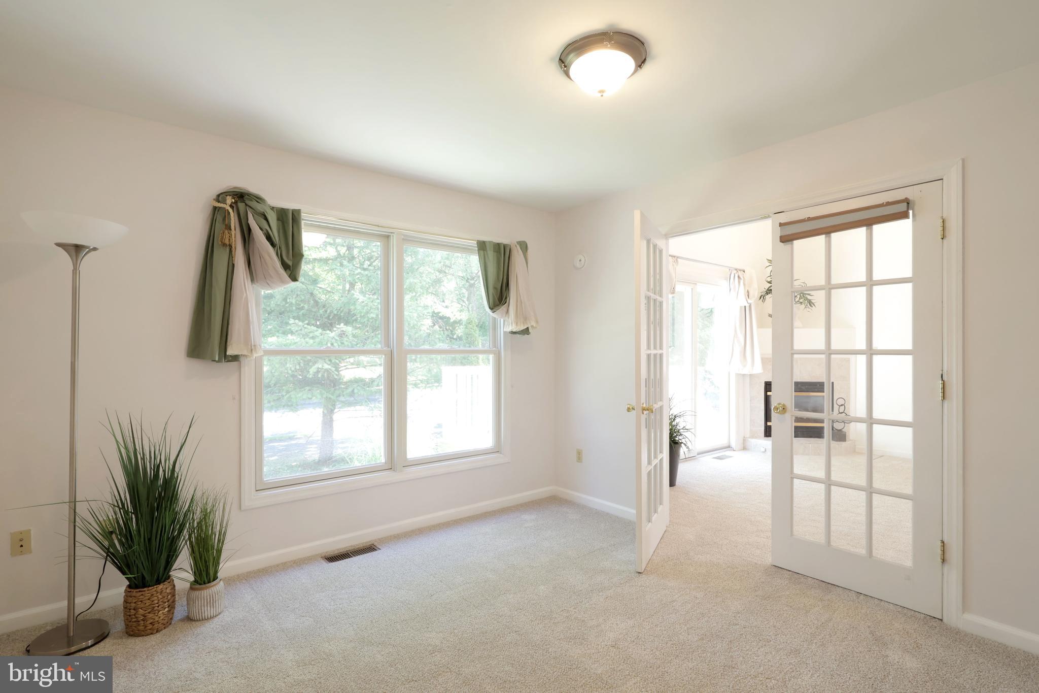 WASHINGTON PLACE - Residential