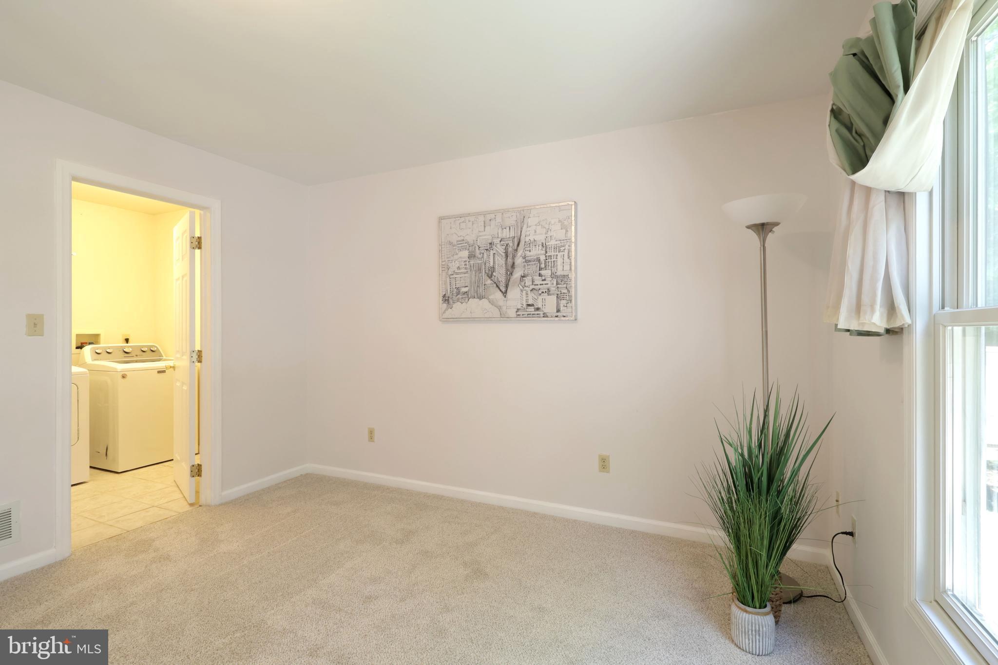 WASHINGTON PLACE - Residential
