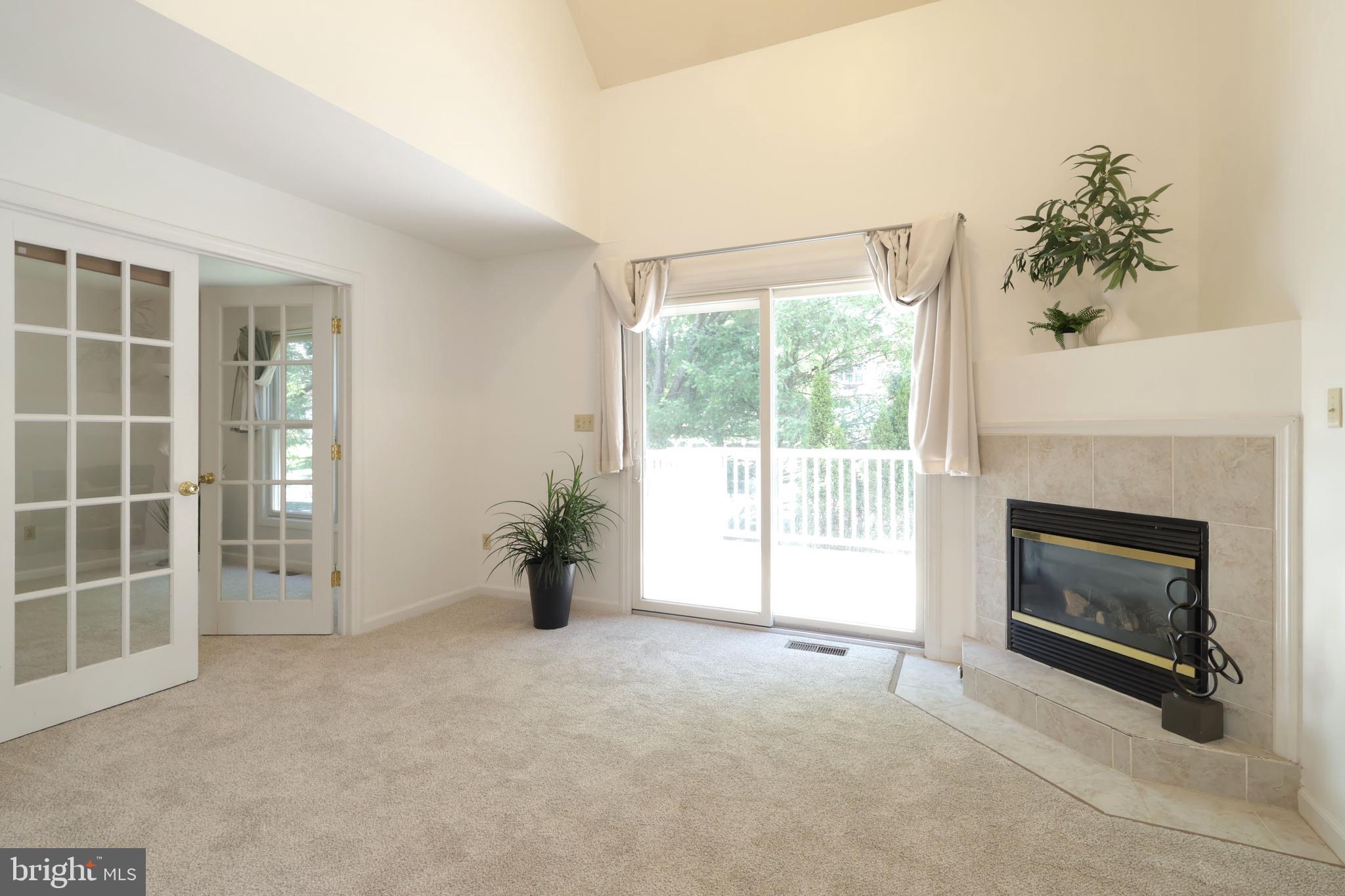 WASHINGTON PLACE - Residential