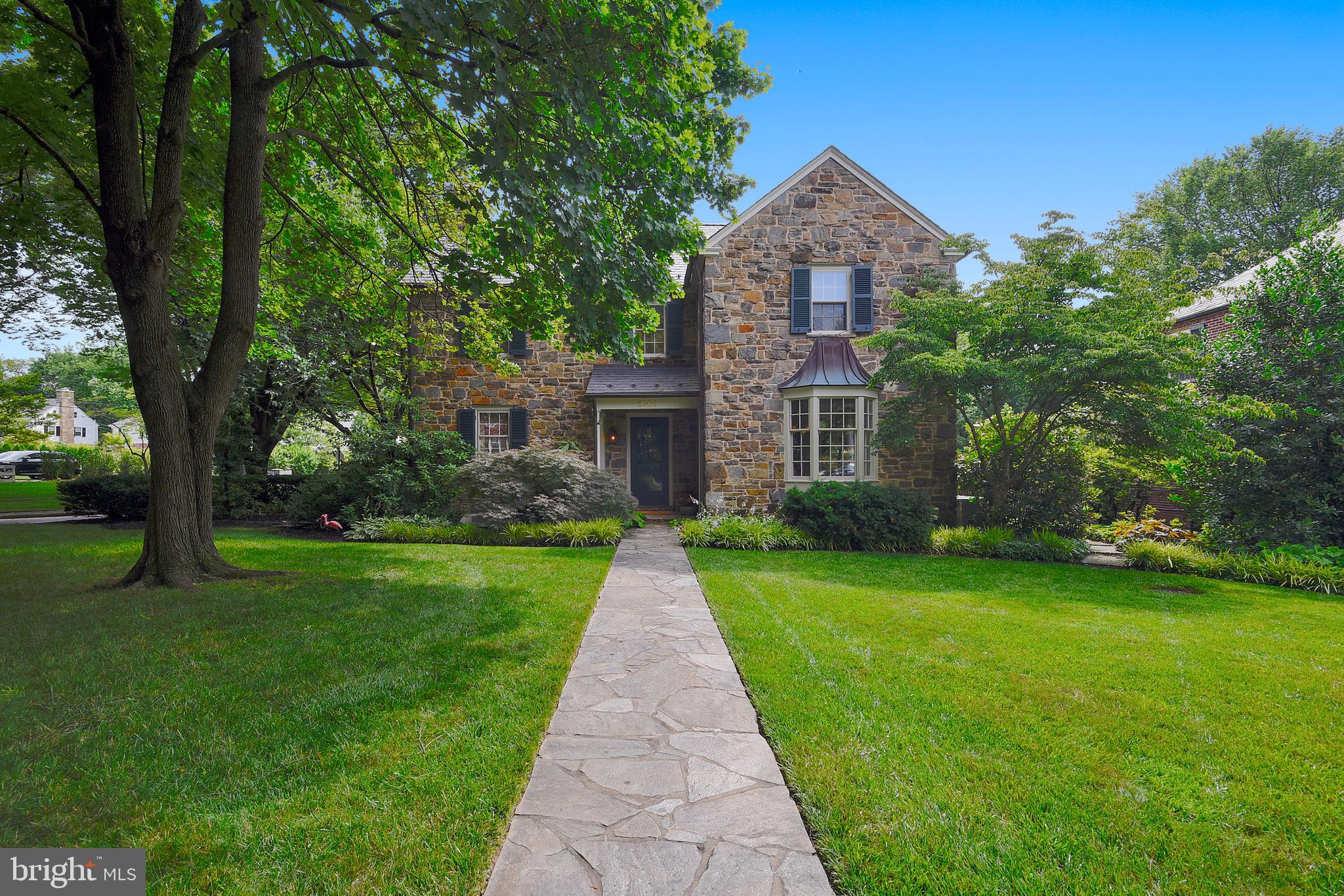 GREATER HOMELAND HISTORIC DISTRICT - Residential