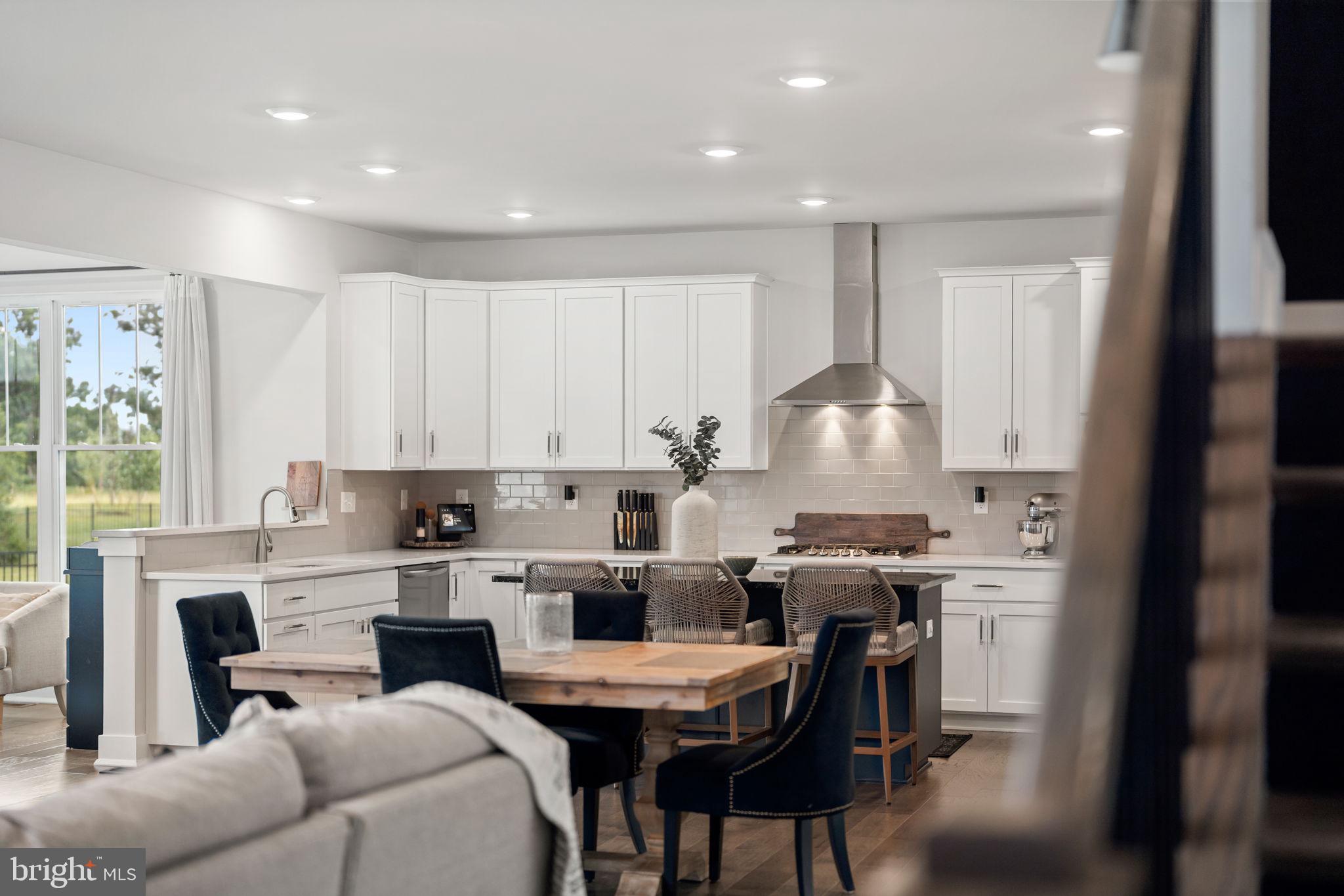 MAGNOLIA RESERVE - Residential