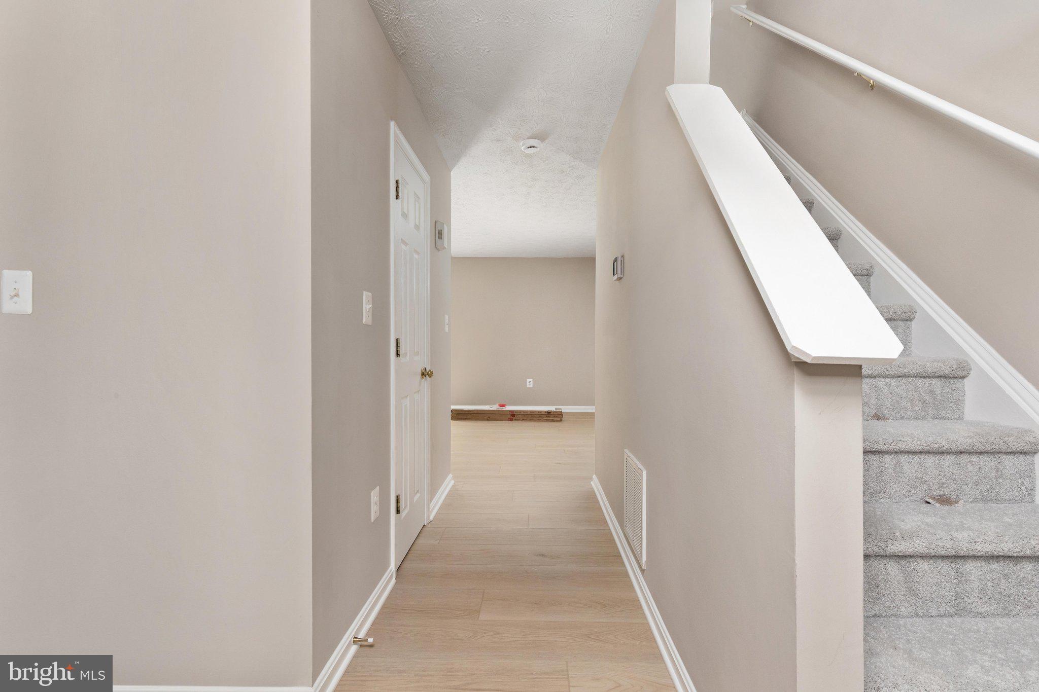 LAKEVIEW TOWNHOUSES - Residential