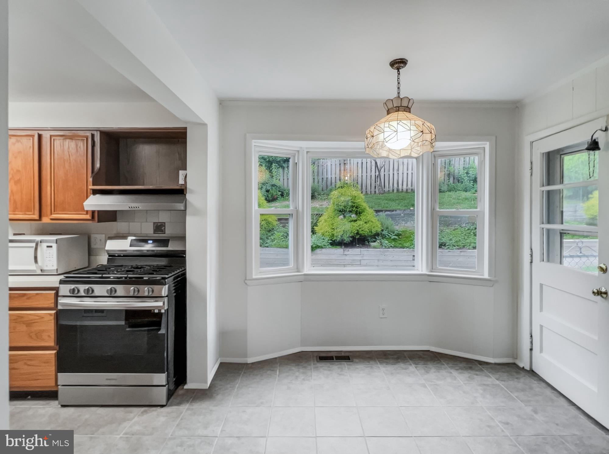 WEST LAUREL - Residential