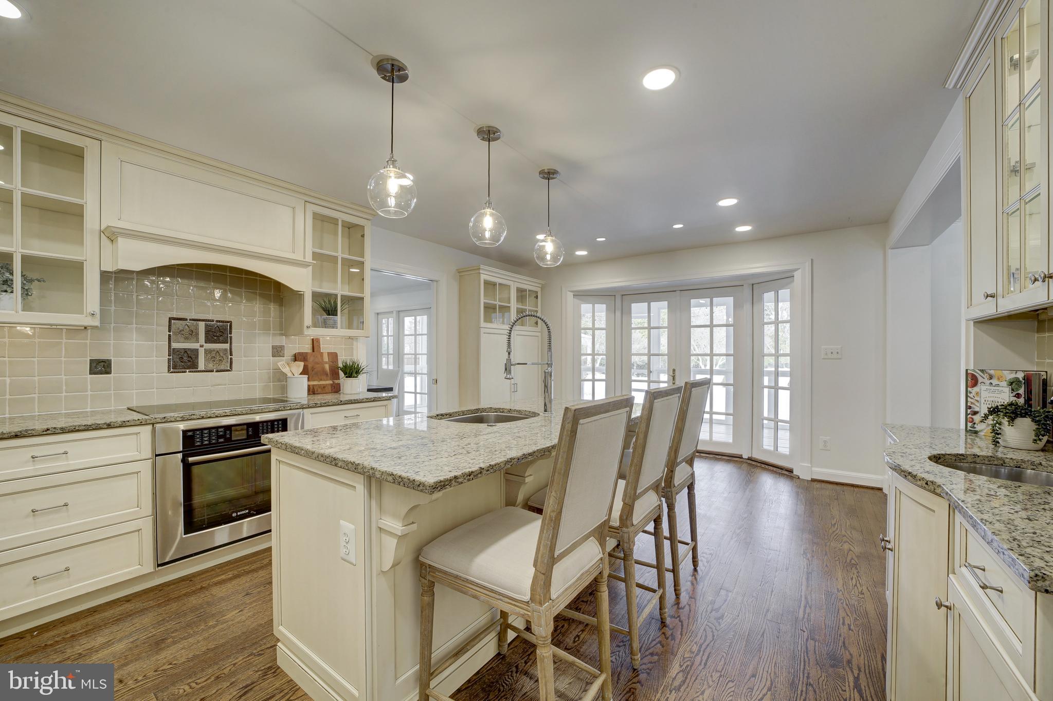 DARNESTOWN OUTSIDE - Residential
