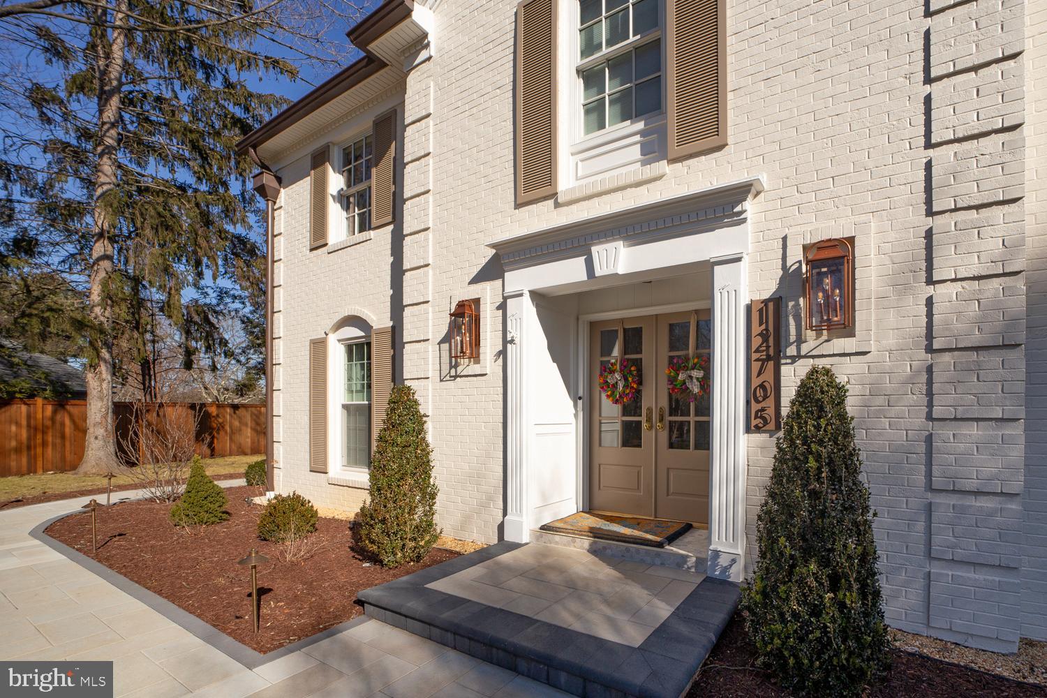 DARNESTOWN OUTSIDE - Residential