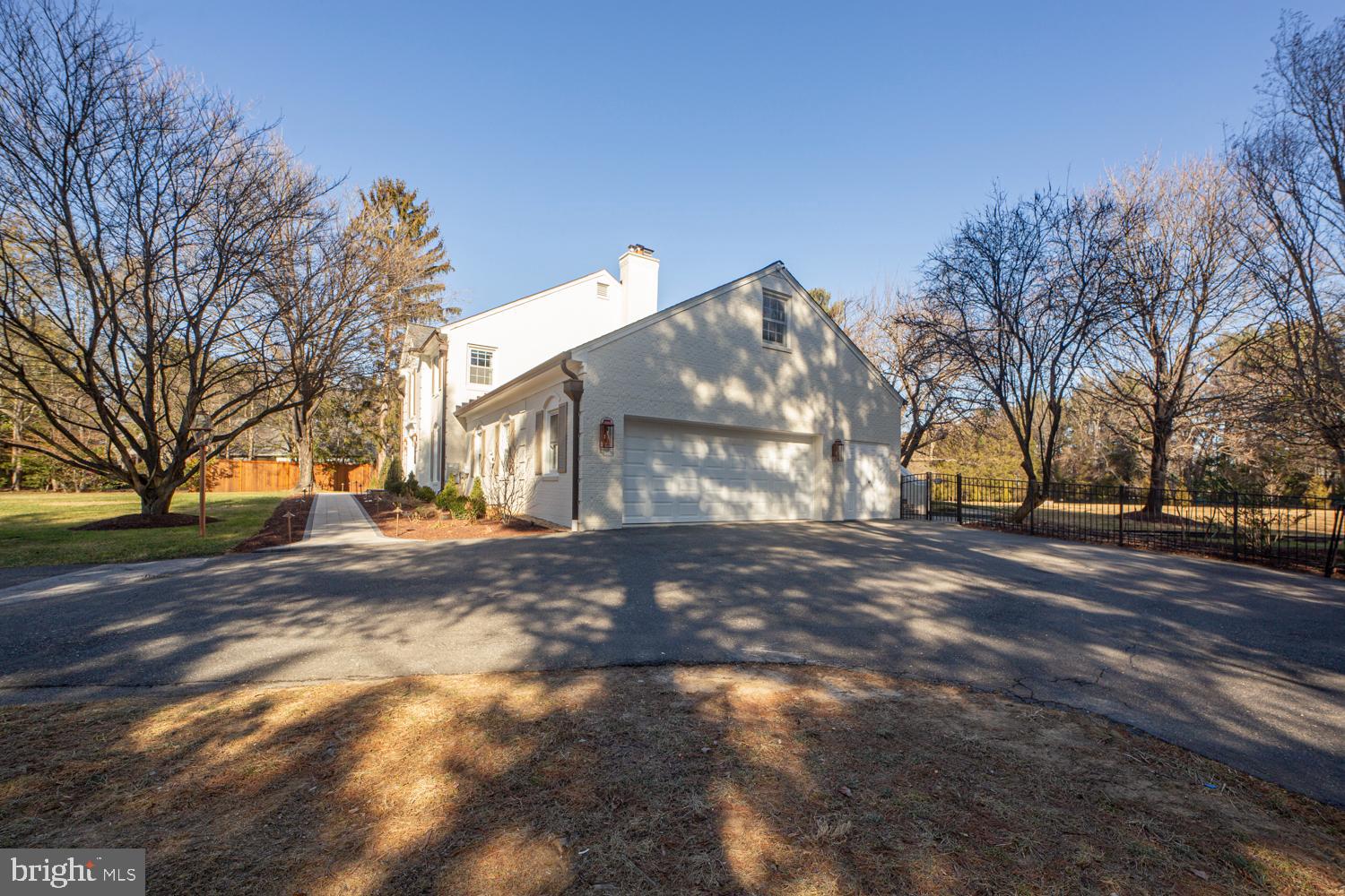 DARNESTOWN OUTSIDE - Residential