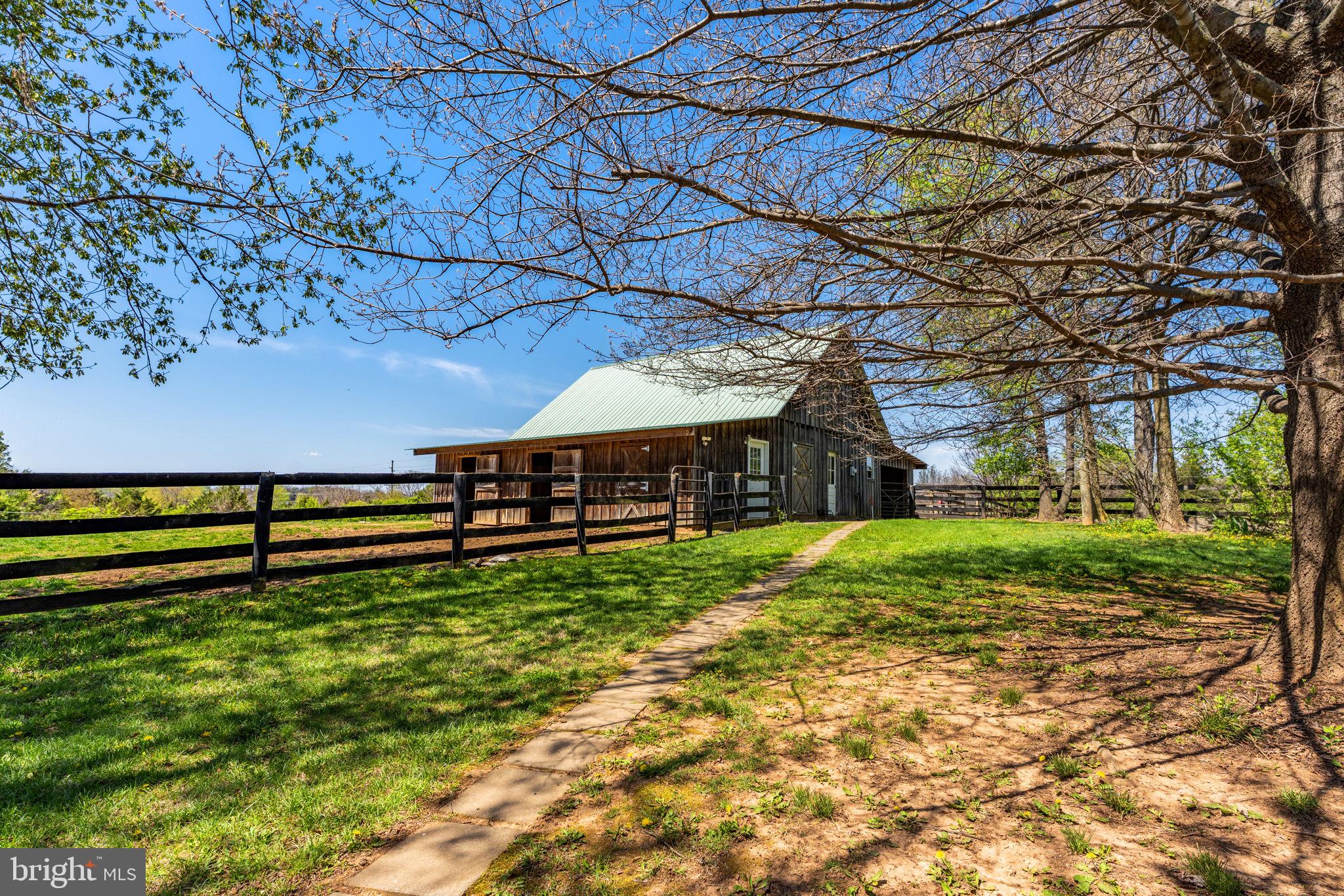 OLD CHAPEL - Residential