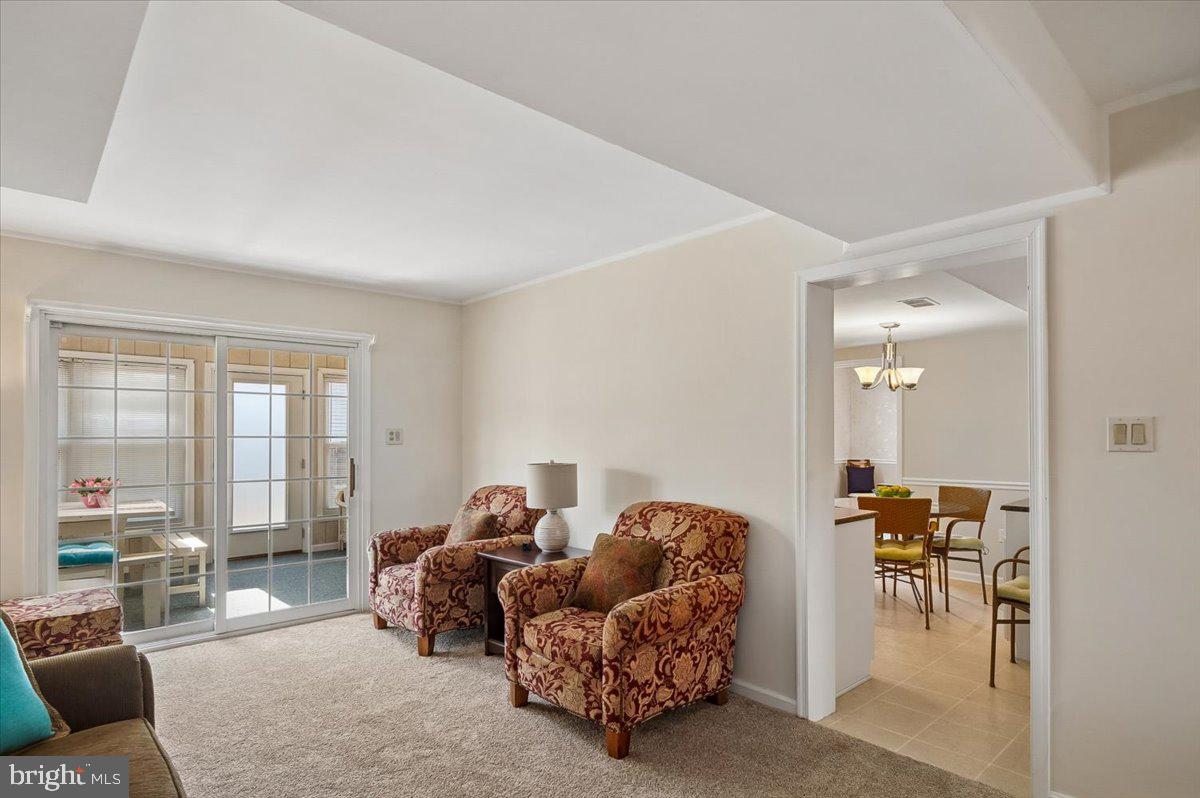 FOUR SEASONS ESTATES - Residential