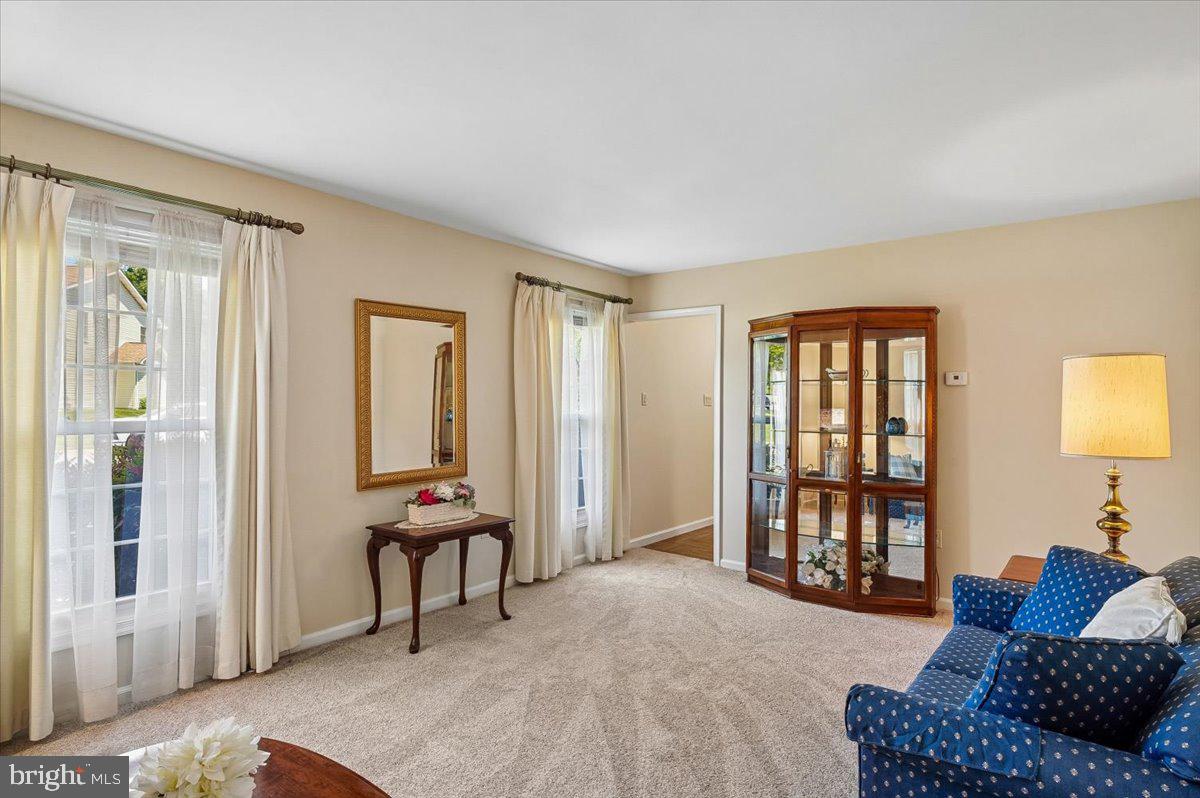 FOUR SEASONS ESTATES - Residential