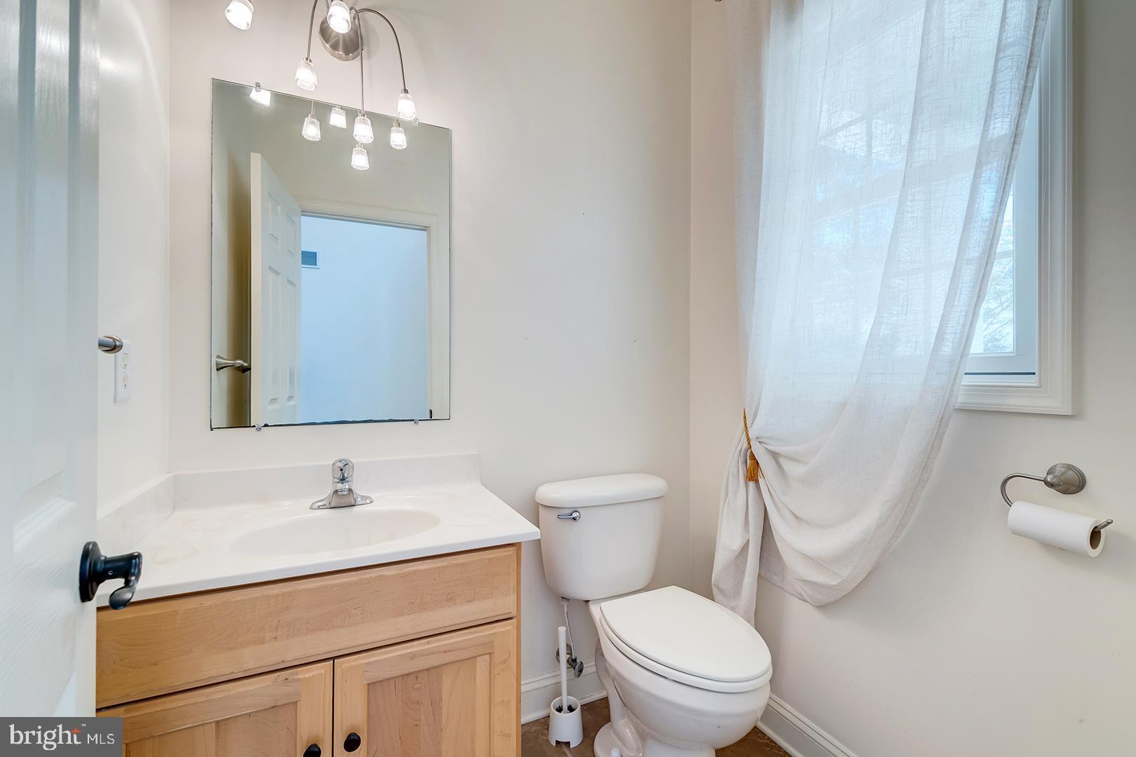 WAGAMONS WEST SHORES - Residential