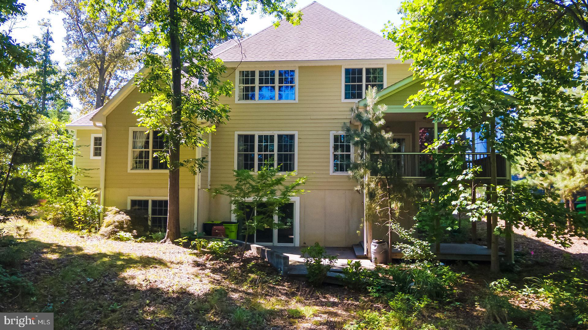 WAGAMONS WEST SHORES - Residential