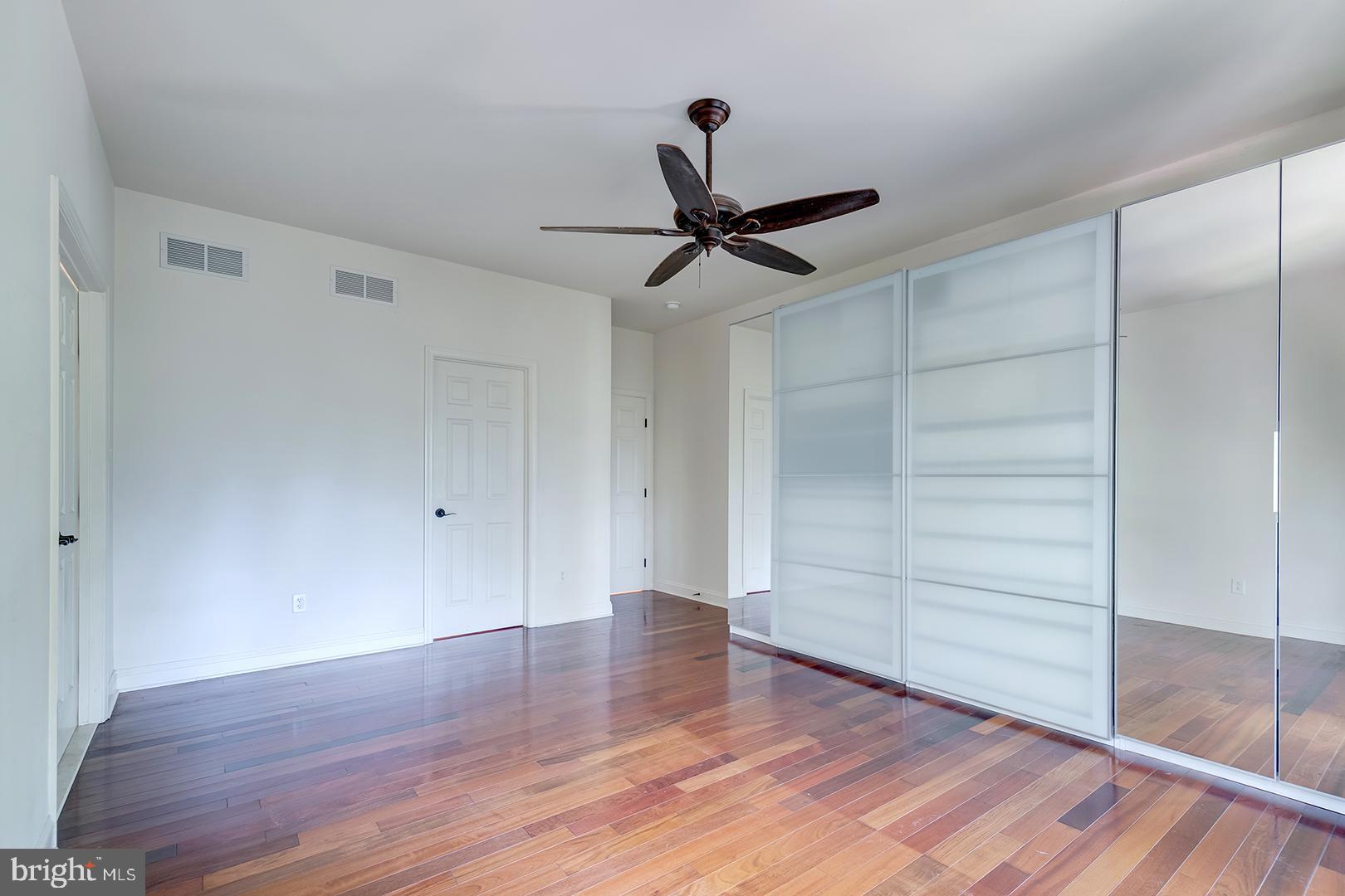 WAGAMONS WEST SHORES - Residential