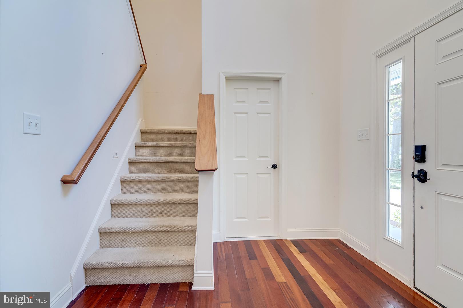 WAGAMONS WEST SHORES - Residential