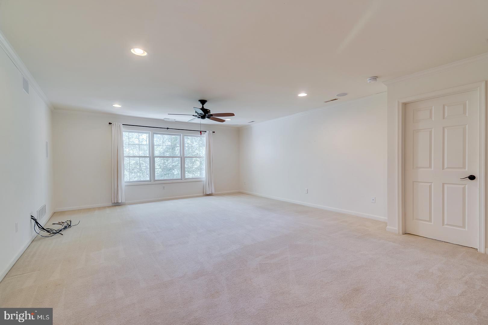 WAGAMONS WEST SHORES - Residential