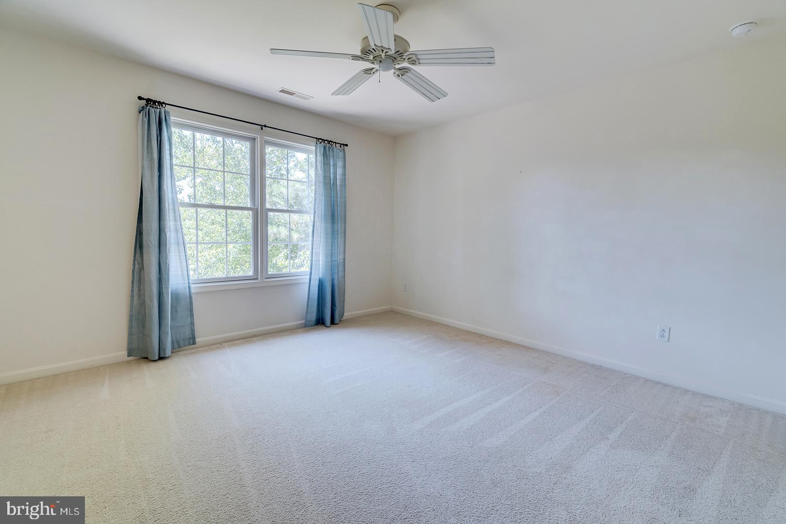 WAGAMONS WEST SHORES - Residential
