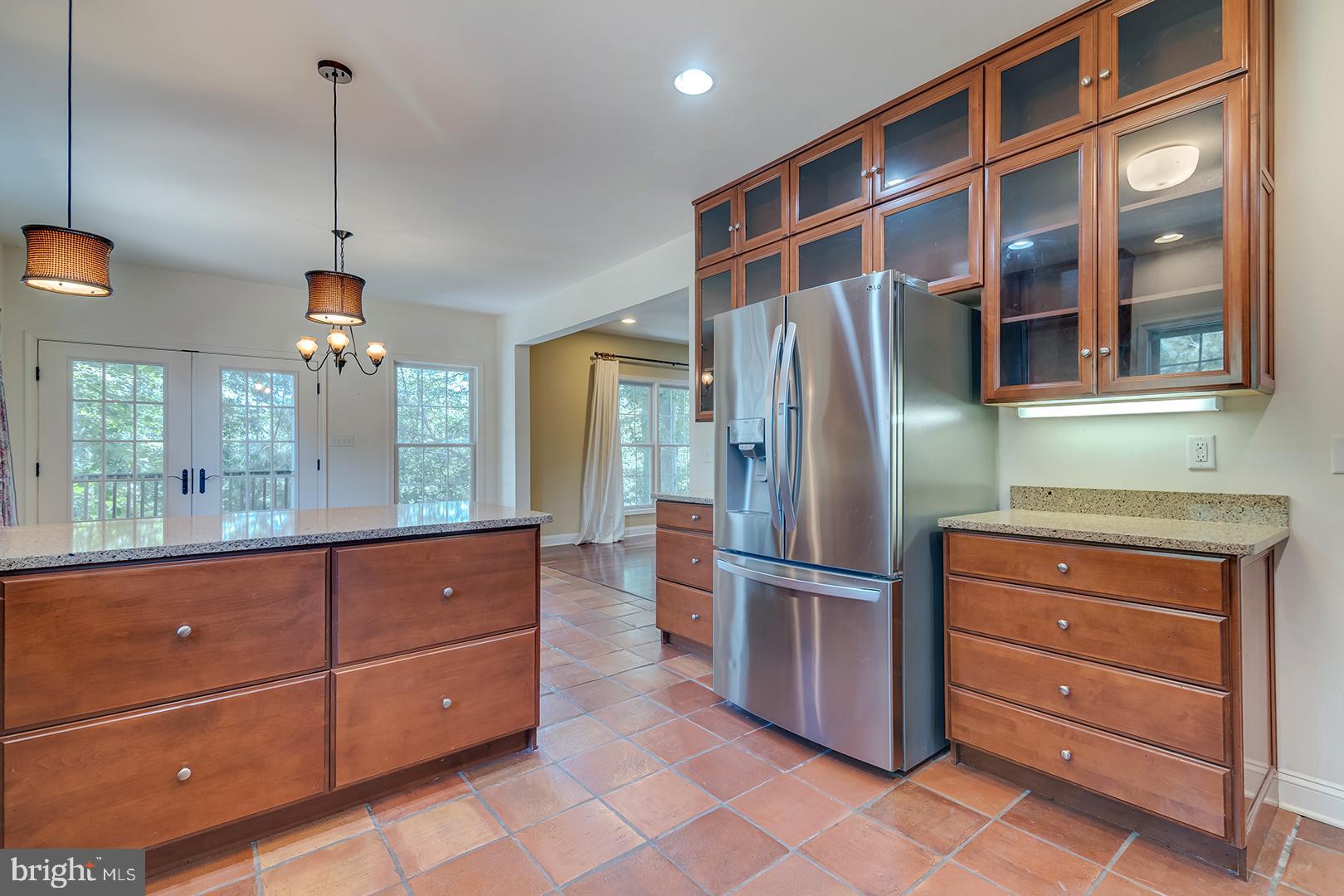 WAGAMONS WEST SHORES - Residential