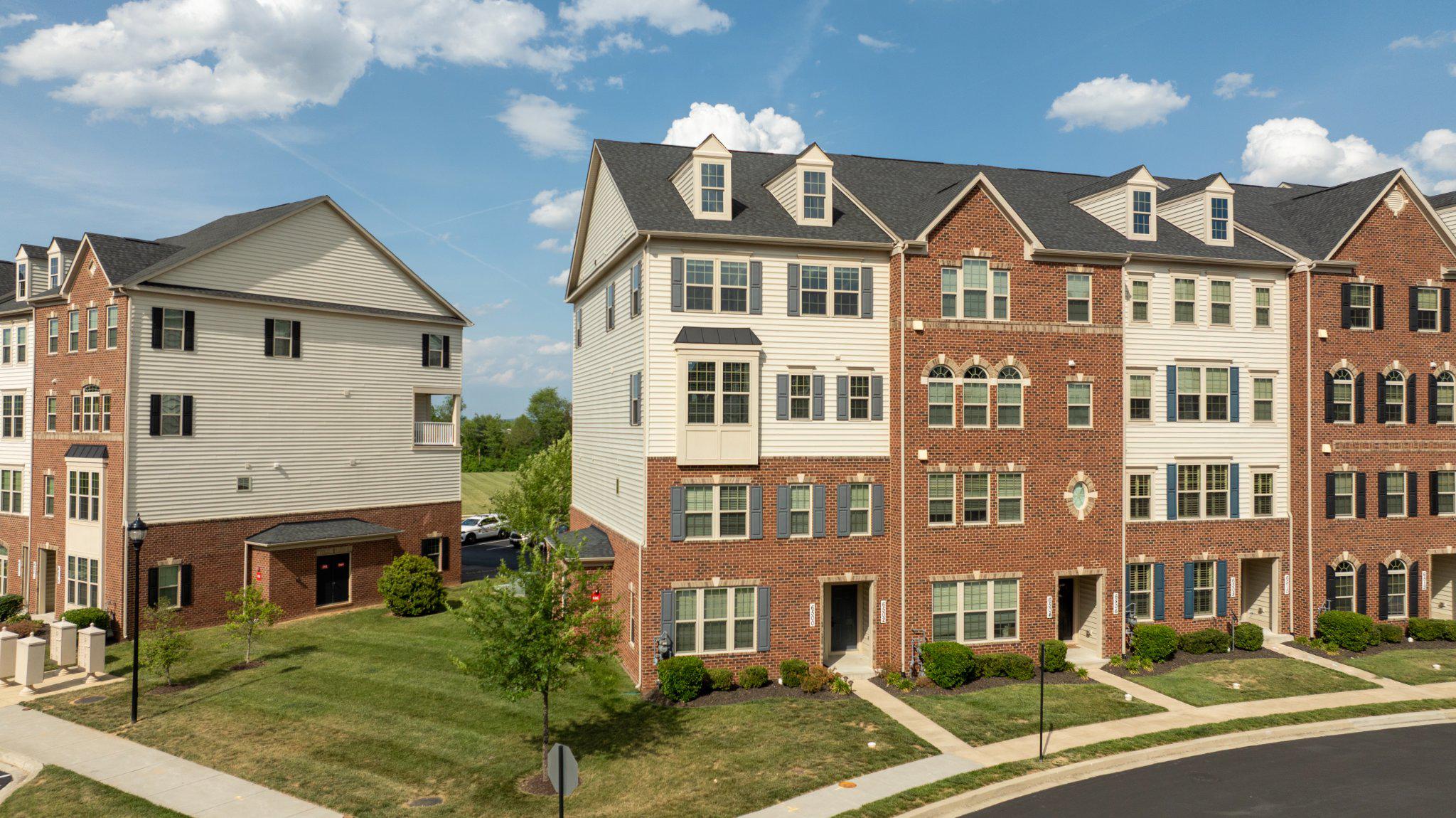 LINTON AT BALLENGER - Residential