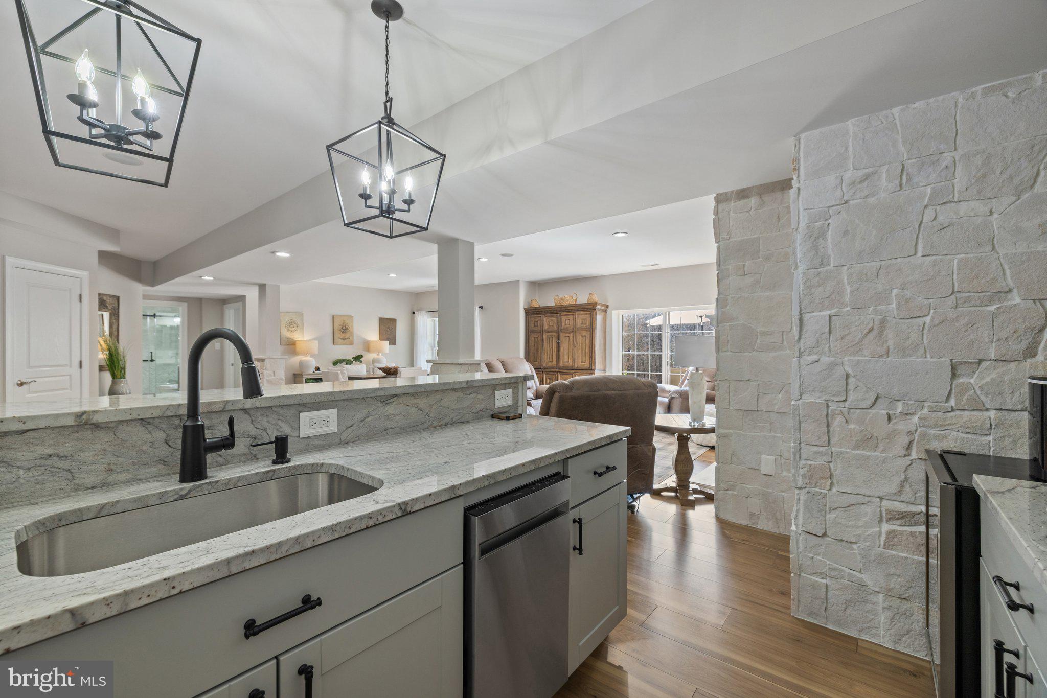 STONEY BRANCH CROSSING - Residential