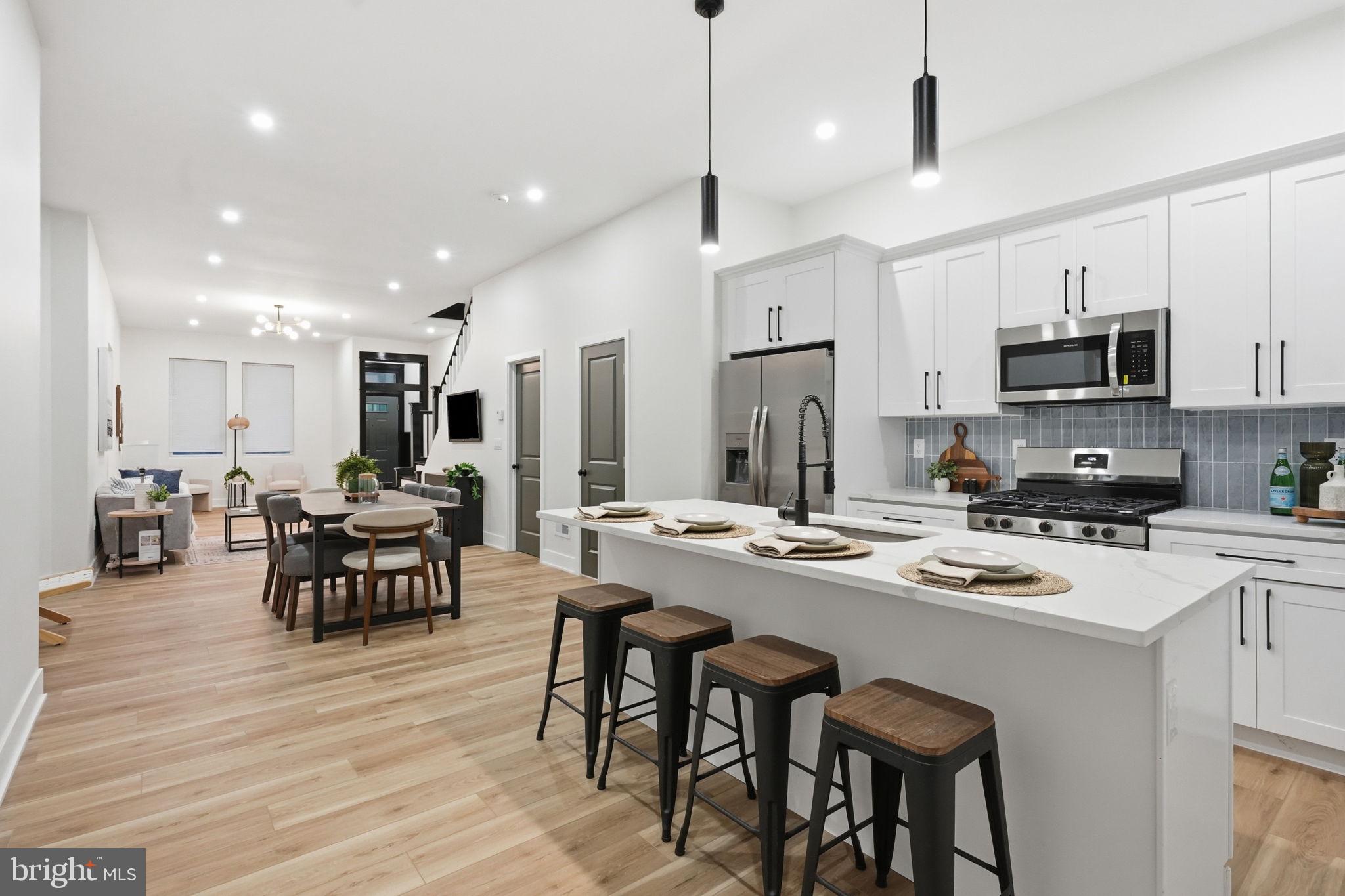 LOGAN - Residential