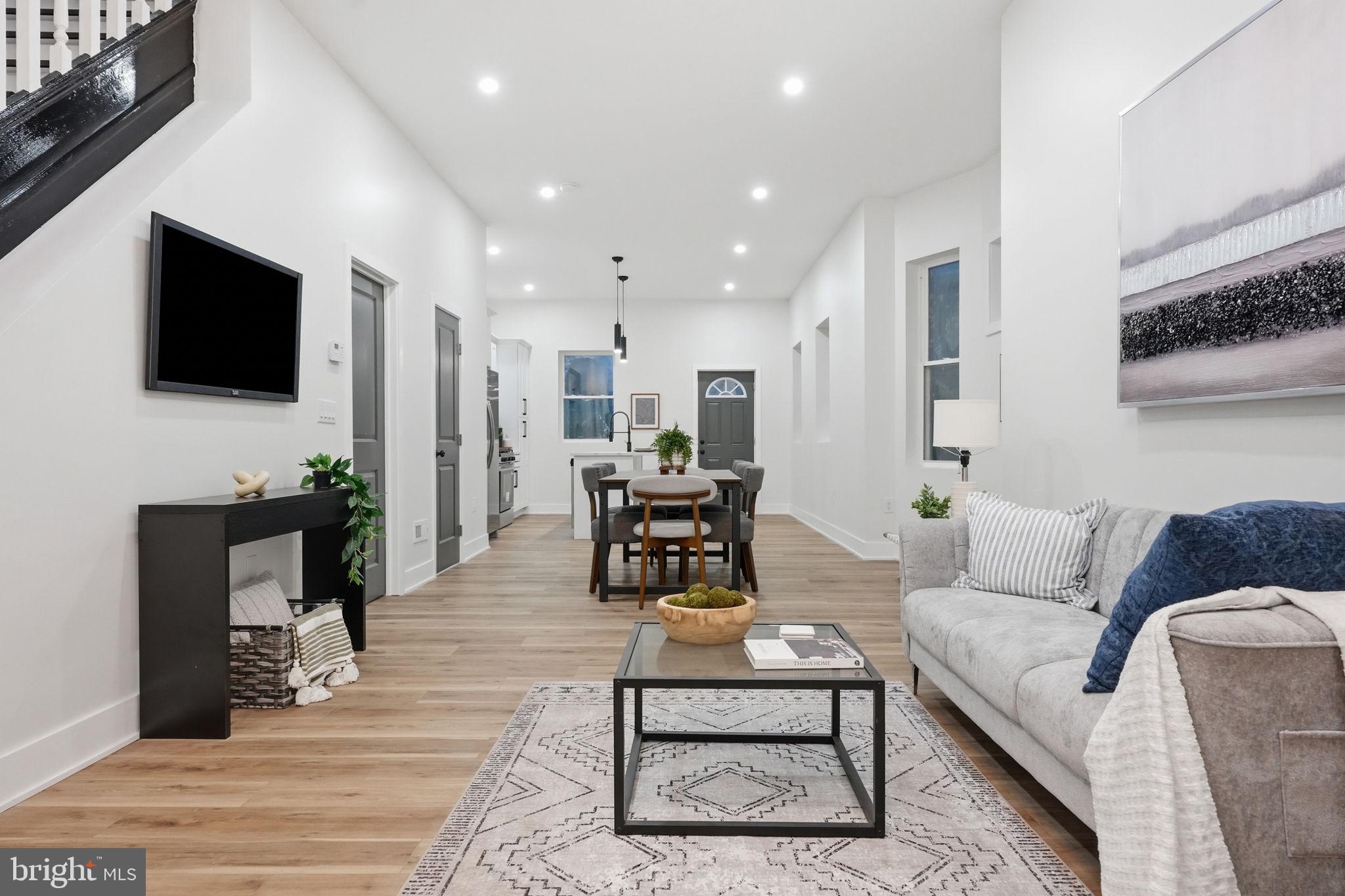 LOGAN - Residential