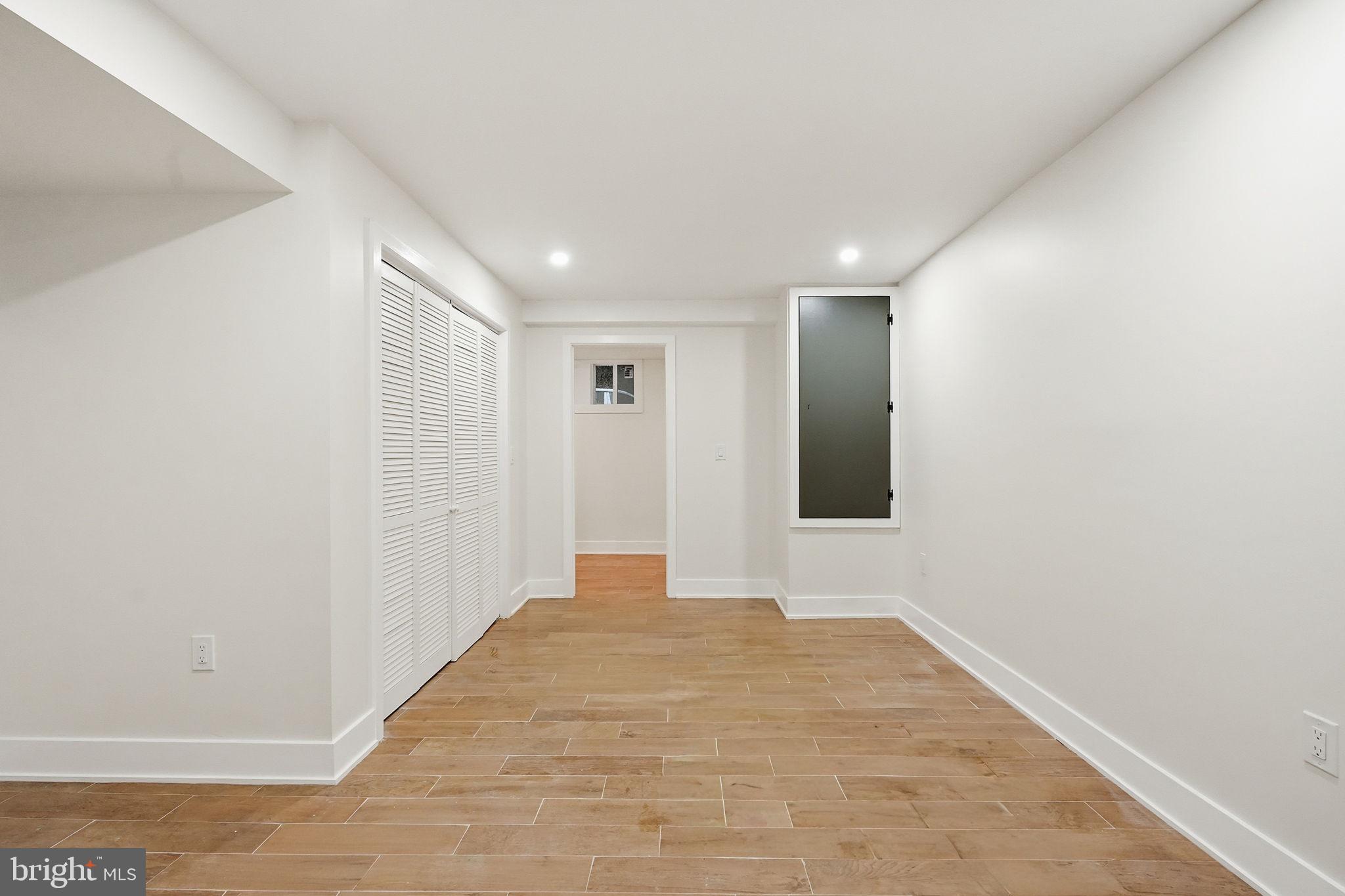LOGAN - Residential