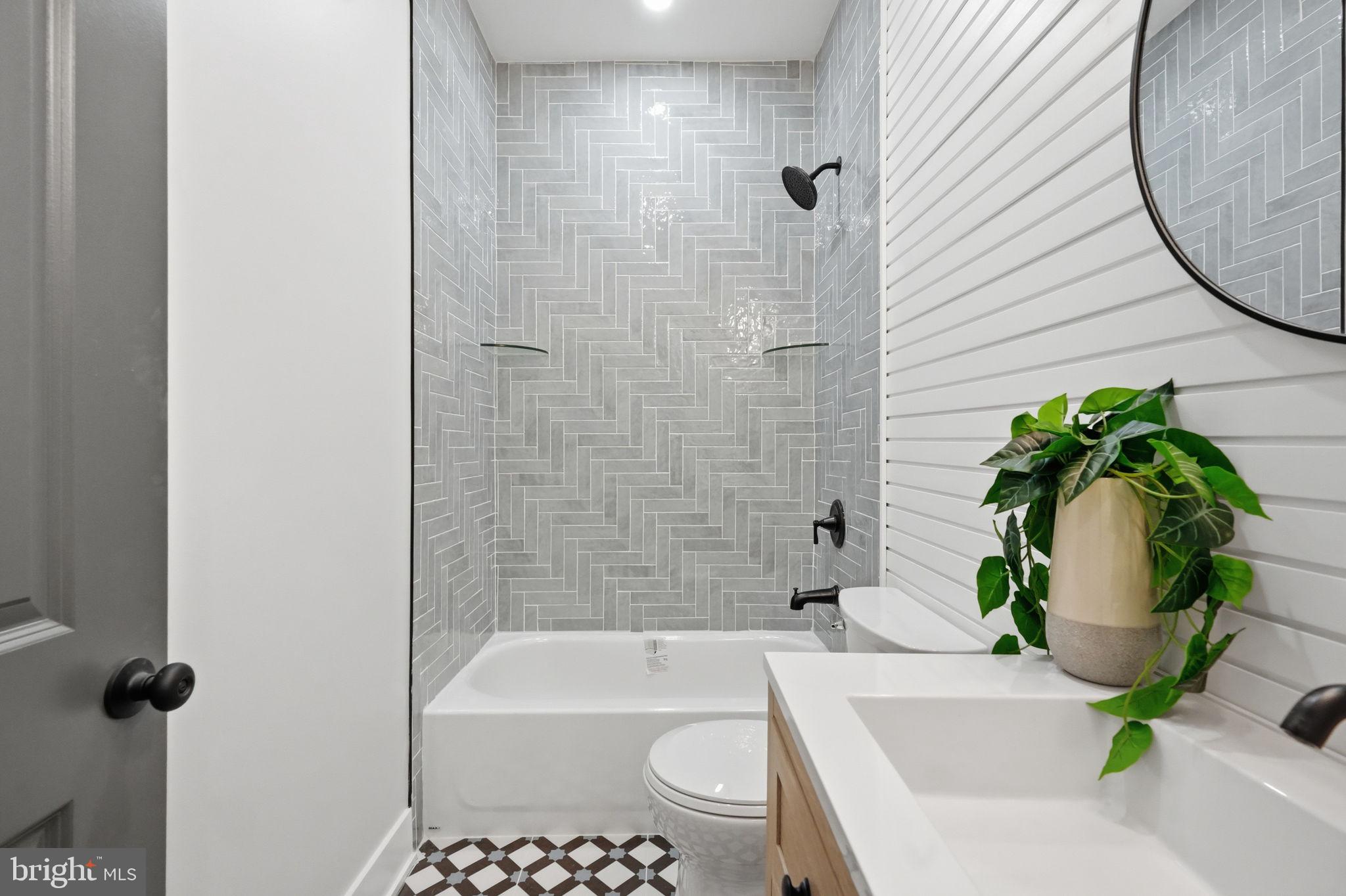 LOGAN - Residential