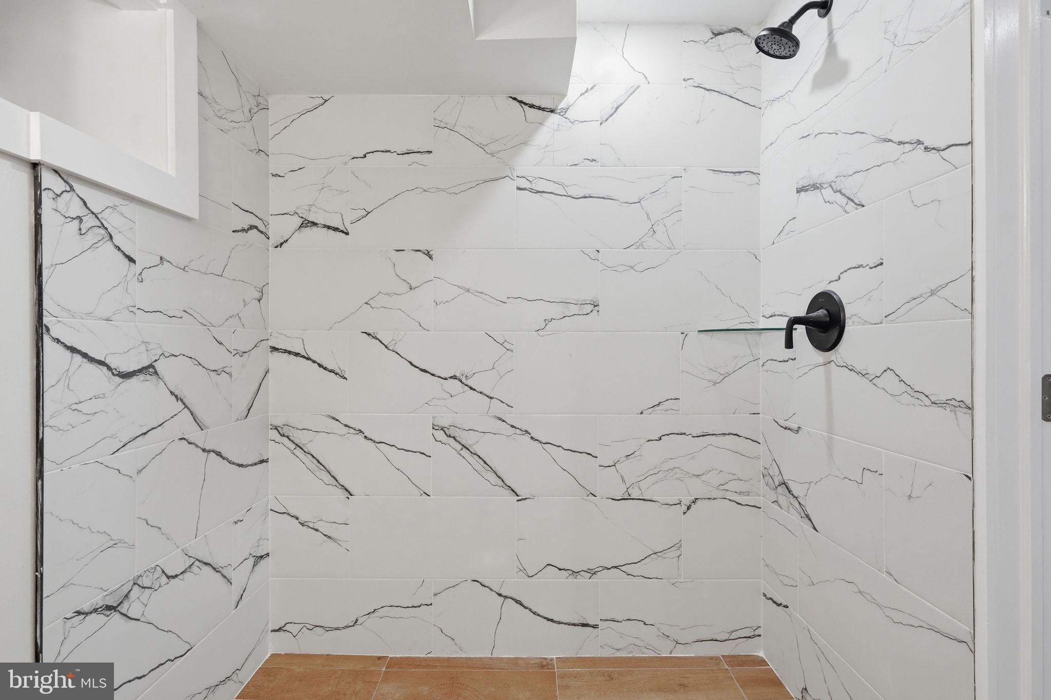 LOGAN - Residential