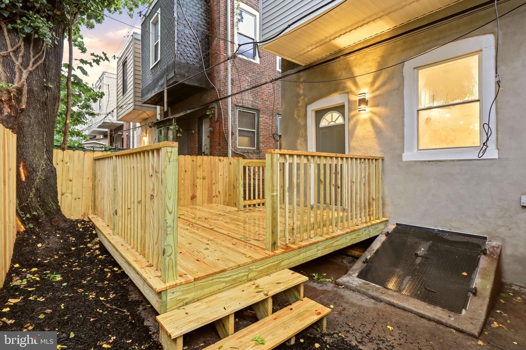 LOGAN - Residential