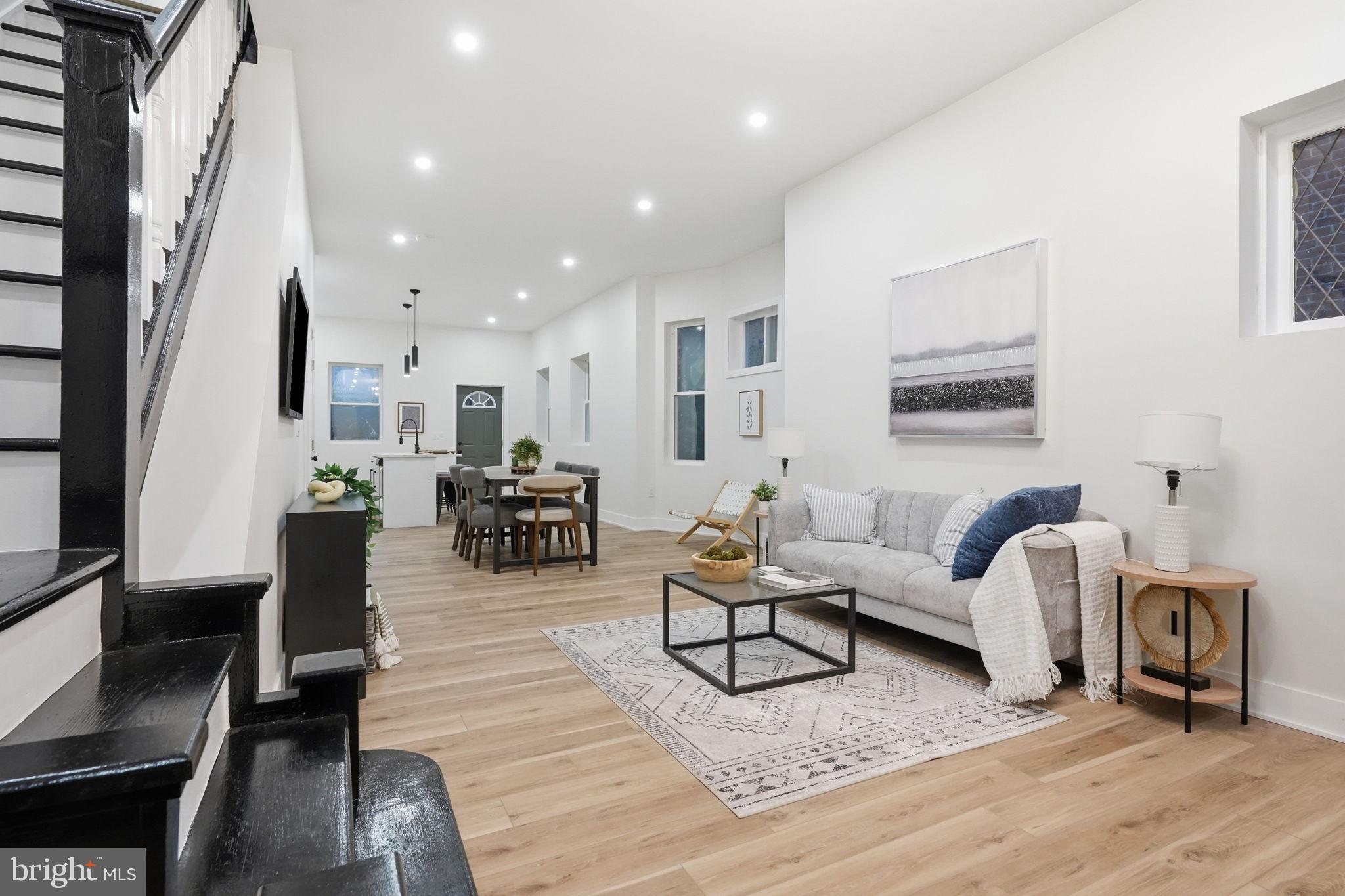 LOGAN - Residential