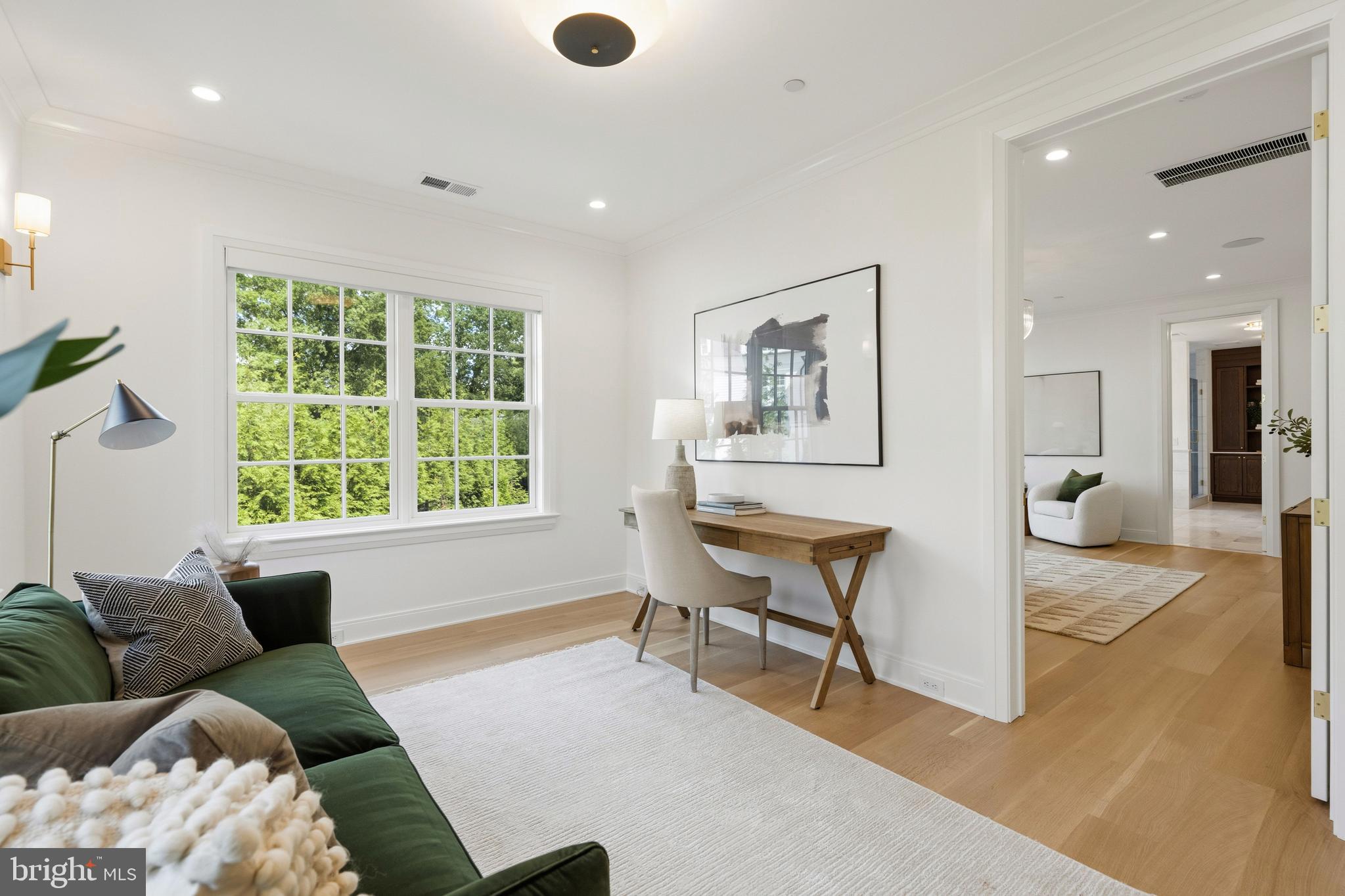SPRING VALLEY - Residential
