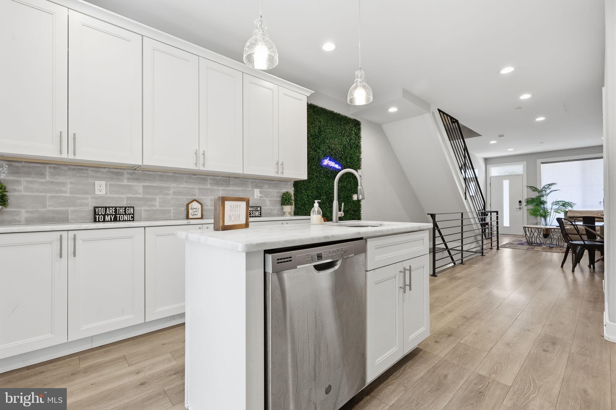 GRAYS FERRY - Residential