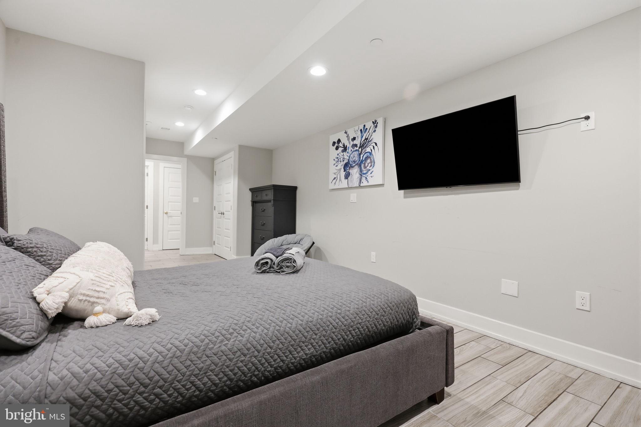 GRAYS FERRY - Residential