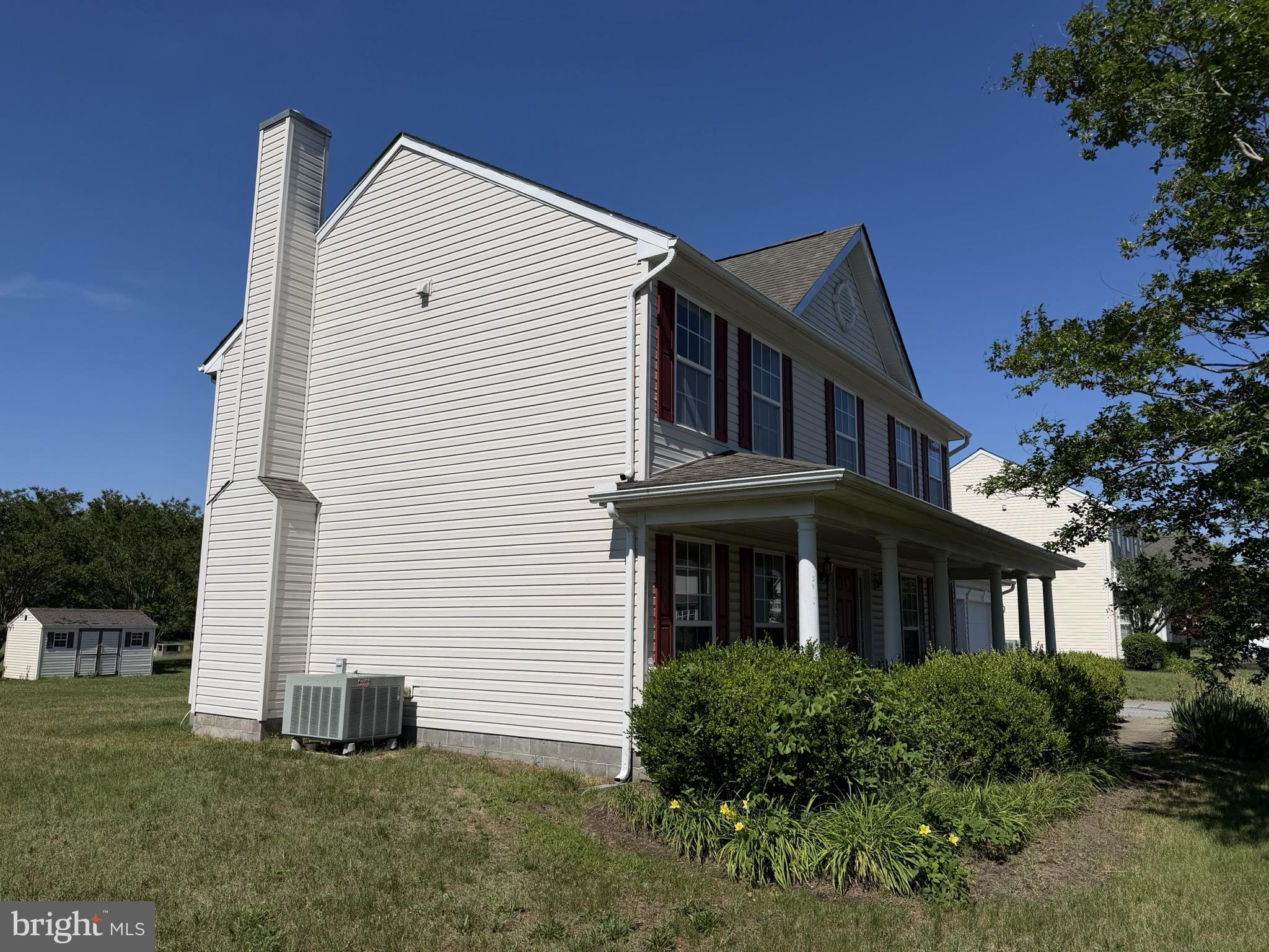 WOODSEDGE - Residential