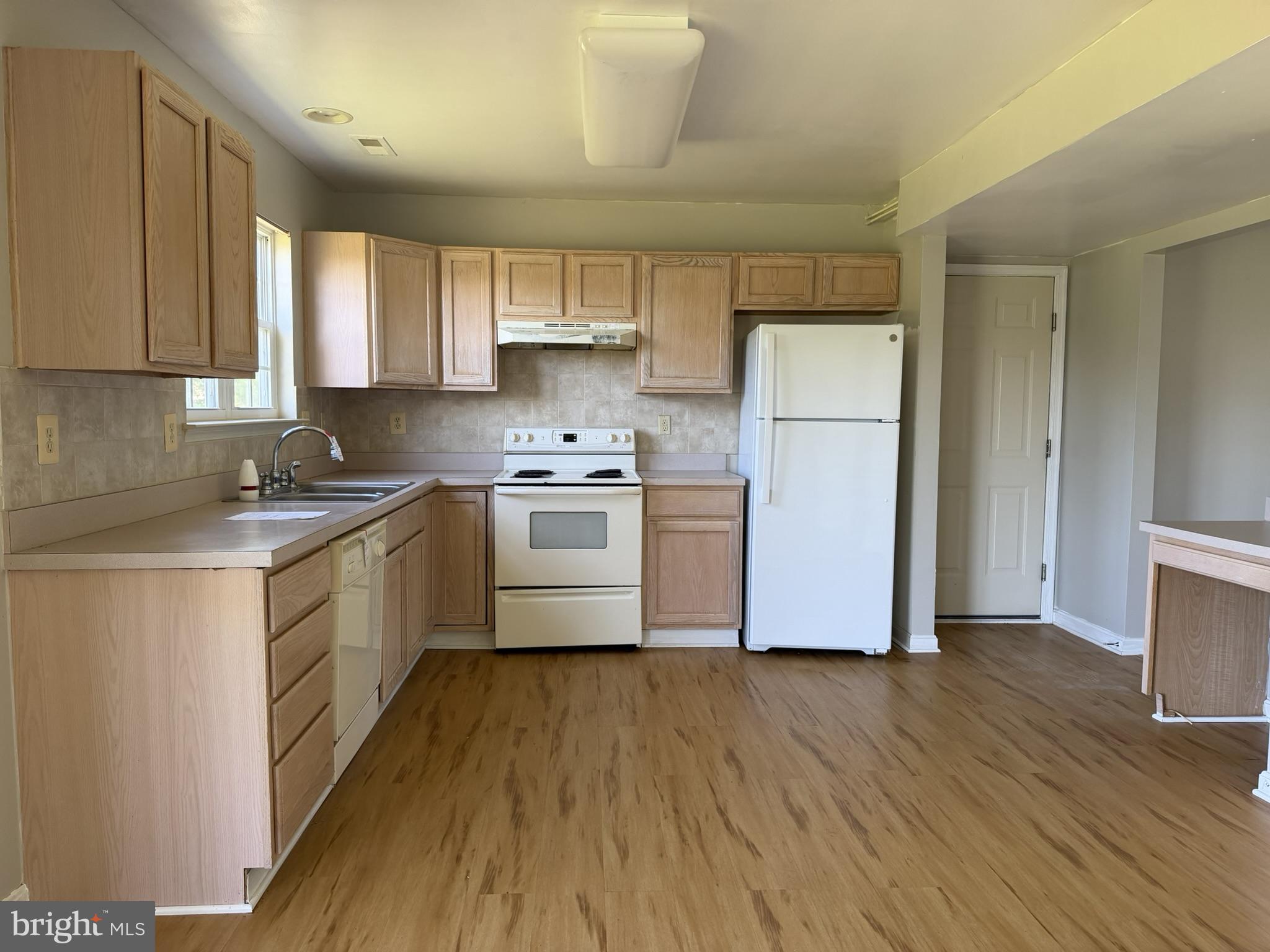 WOODSEDGE - Residential