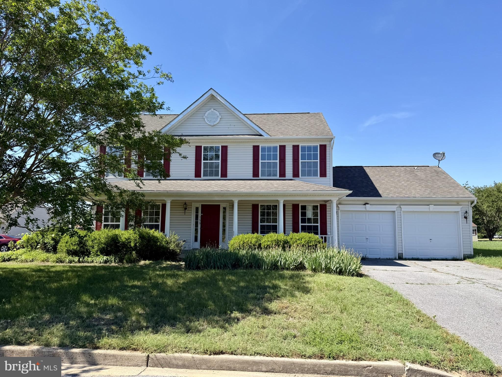 WOODSEDGE - Residential