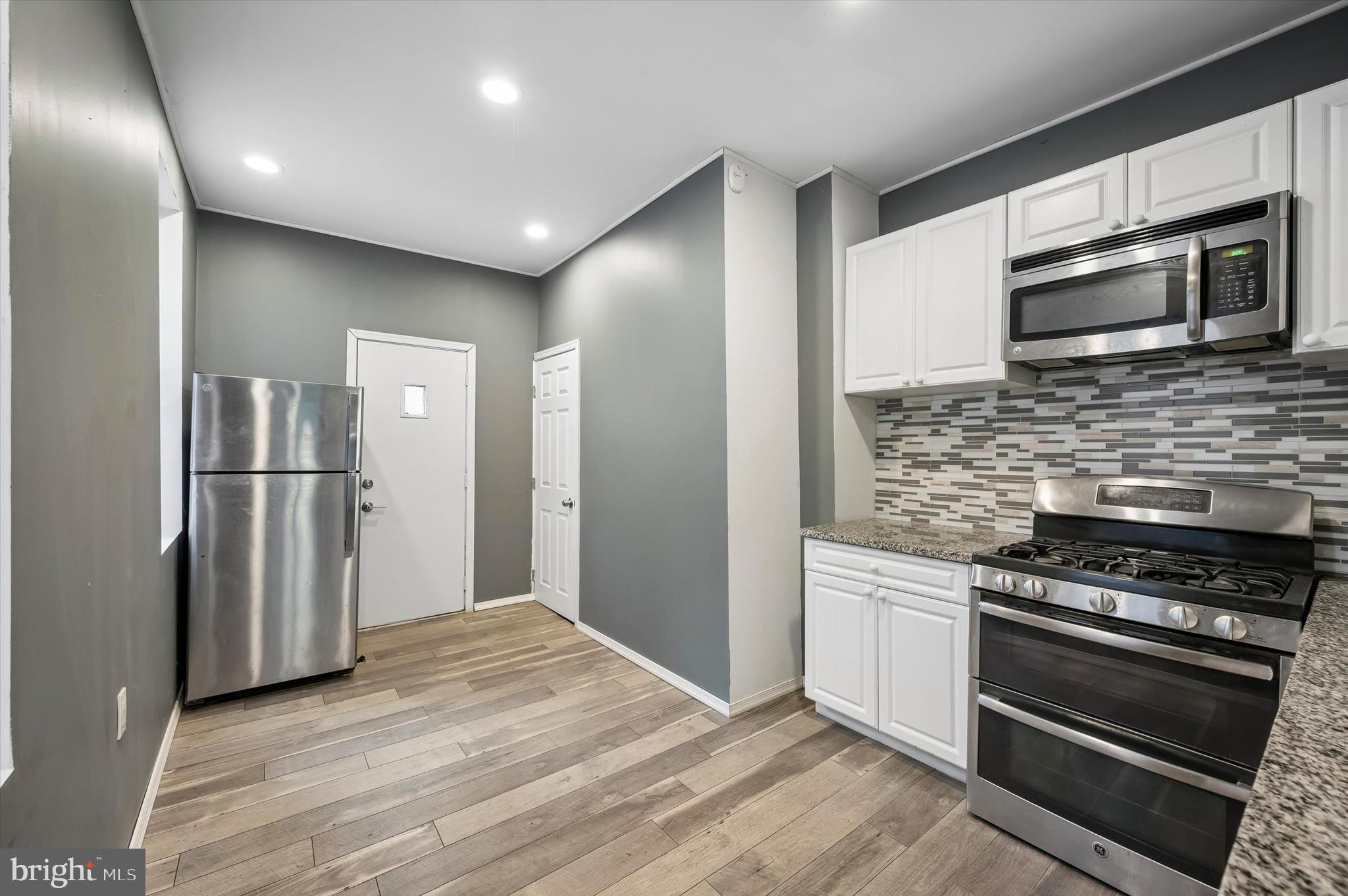 COBBS CREEK - Residential