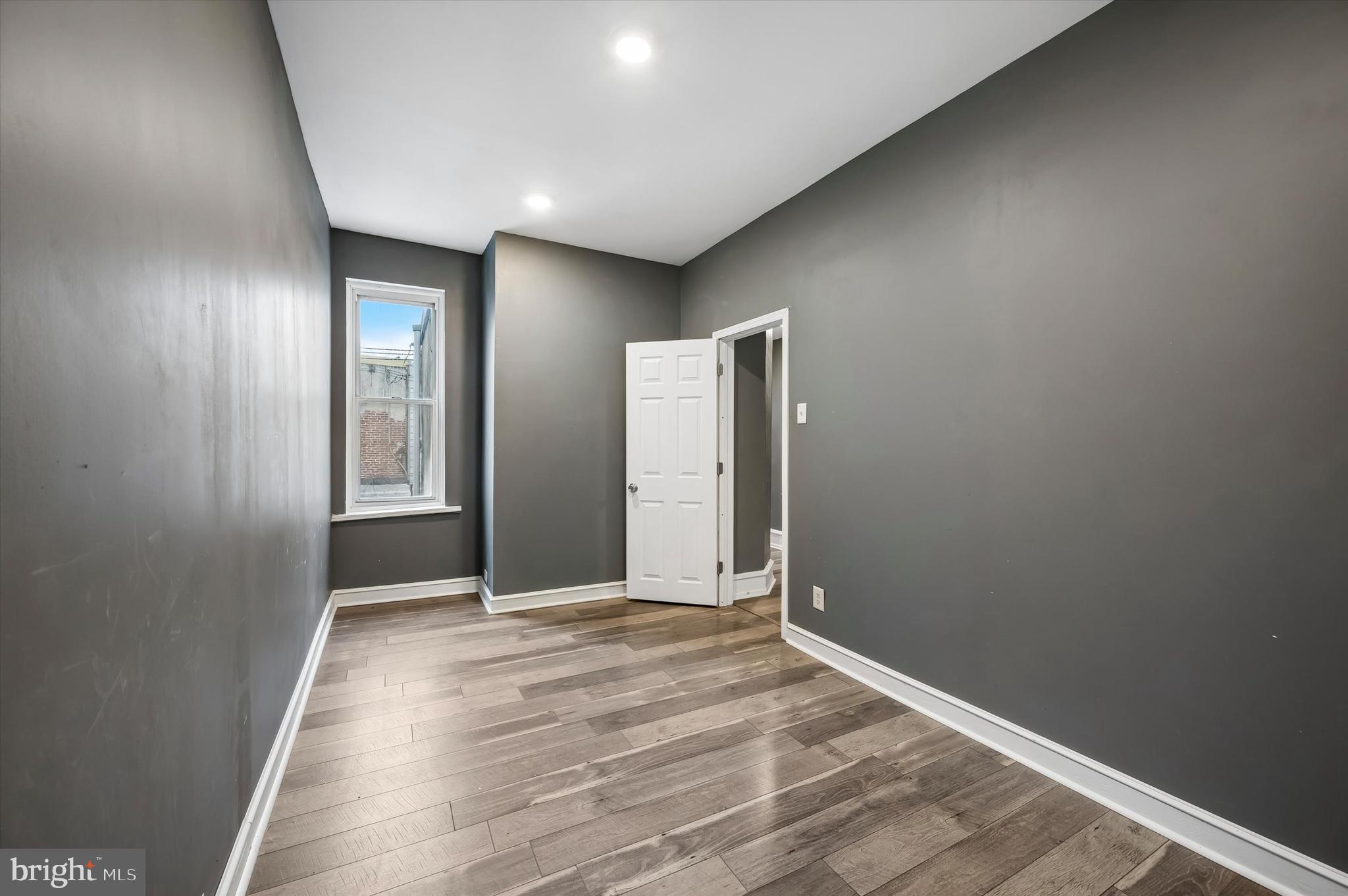 COBBS CREEK - Residential