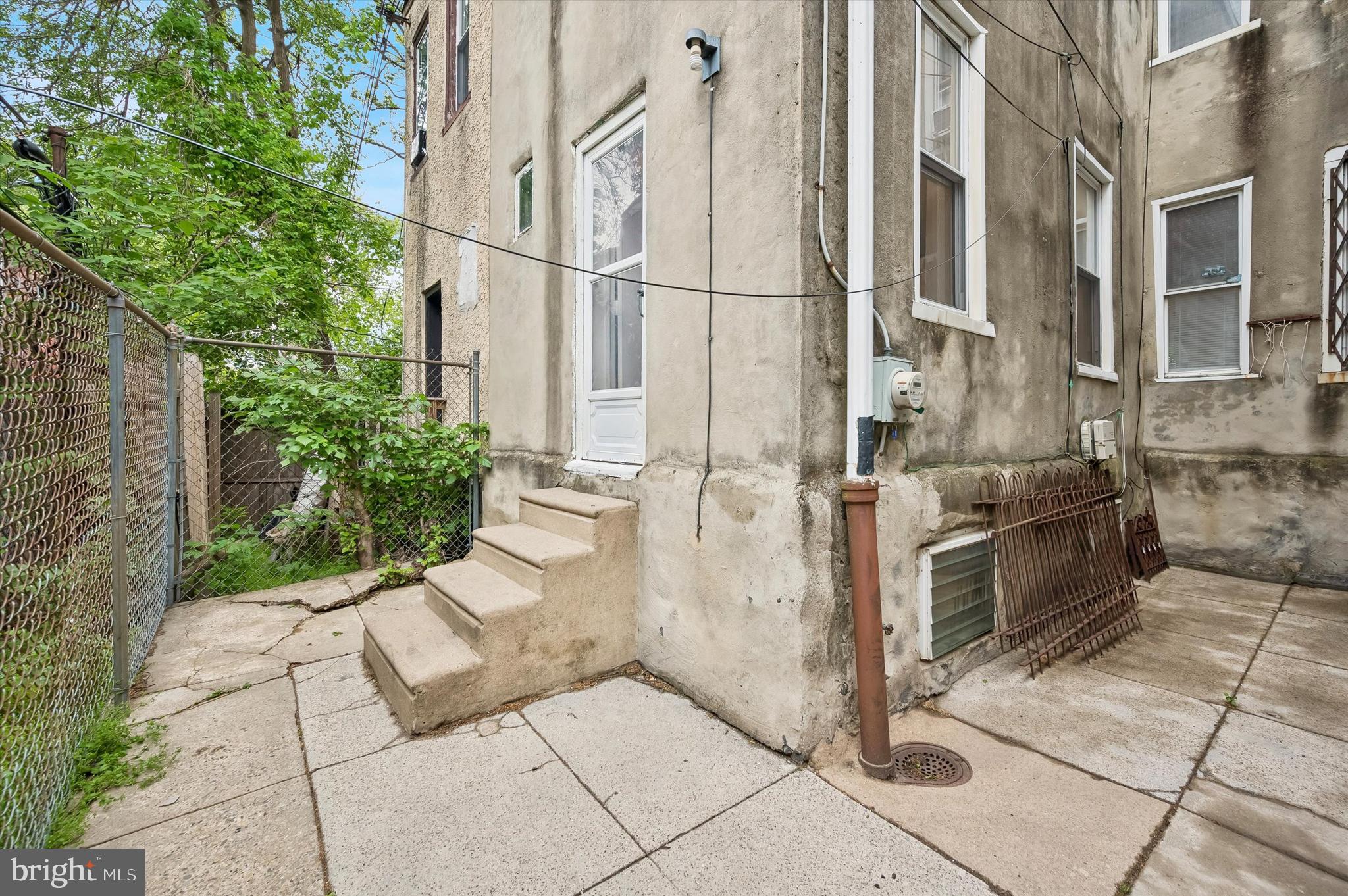 COBBS CREEK - Residential