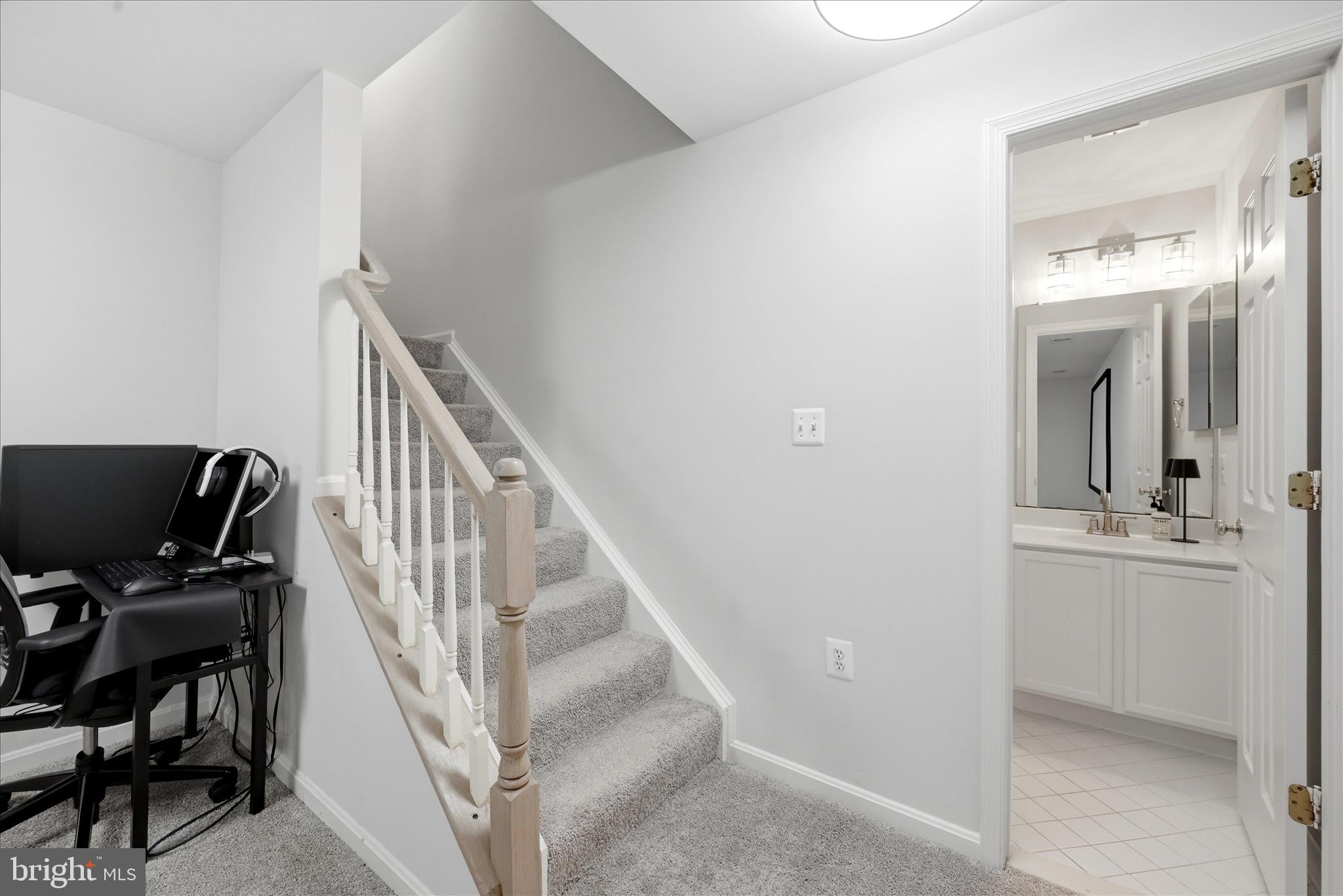 TAYLORSTOWN - Residential