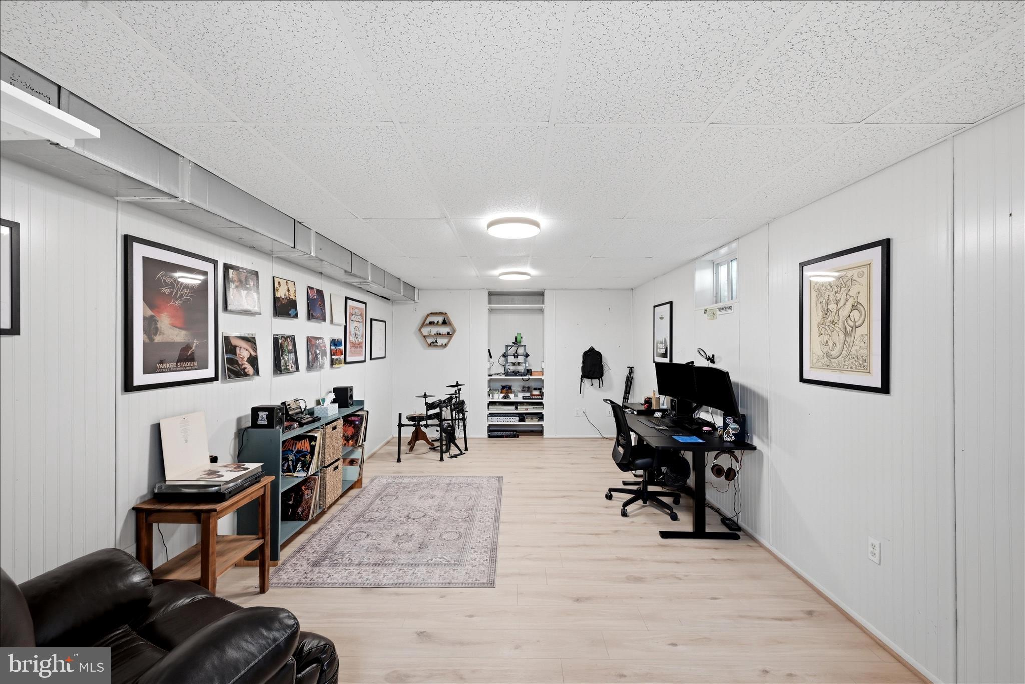 TAYLORSTOWN - Residential