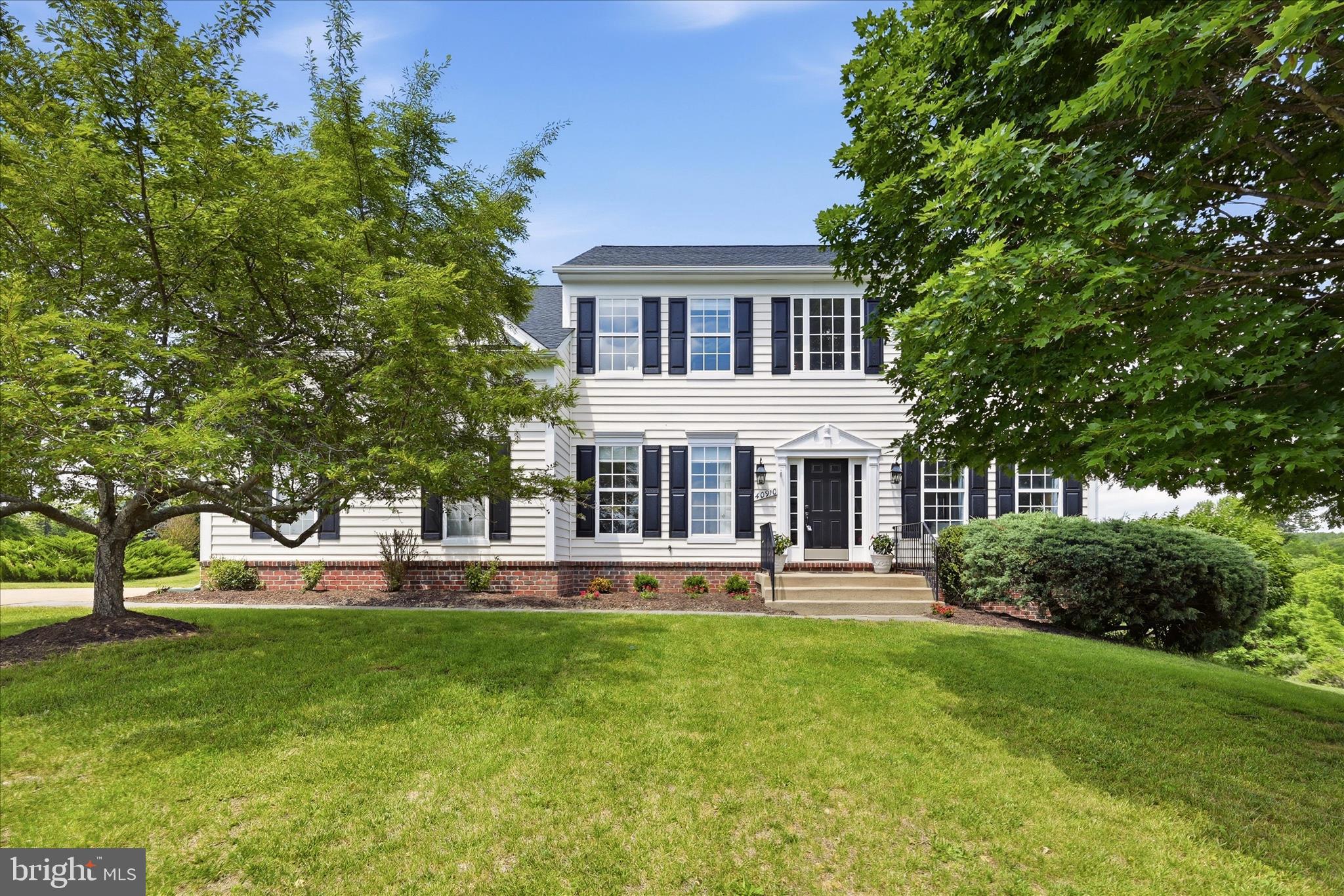 TAYLORSTOWN - Residential